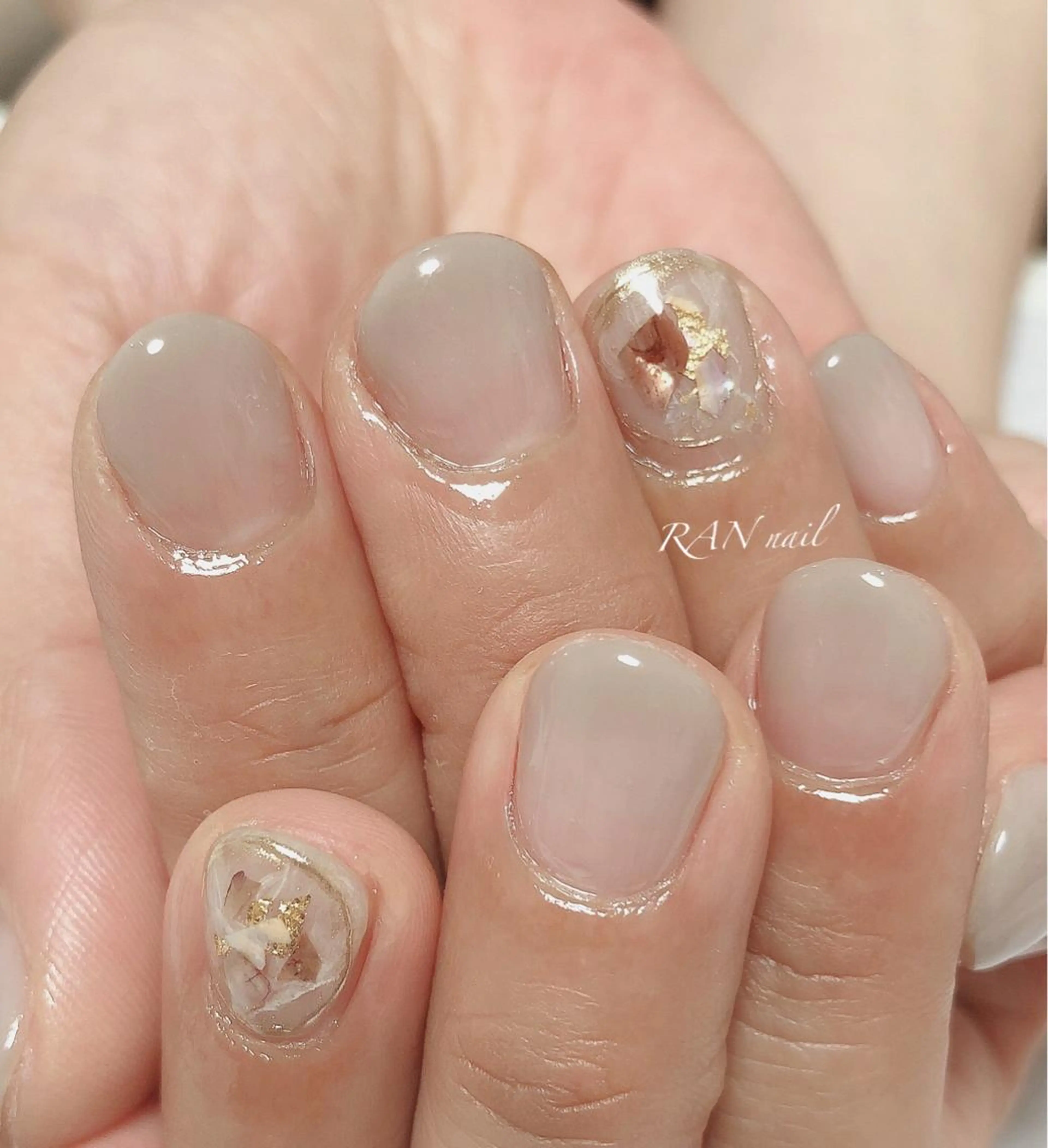 ネイル フットネイル フレンチネイル ラメ(グリッター) ミラーネイル オフィスネイル ハンドネイル フットネイル RAN nail 〜ランネイル〜所属・RAN nailのネイルデザイン