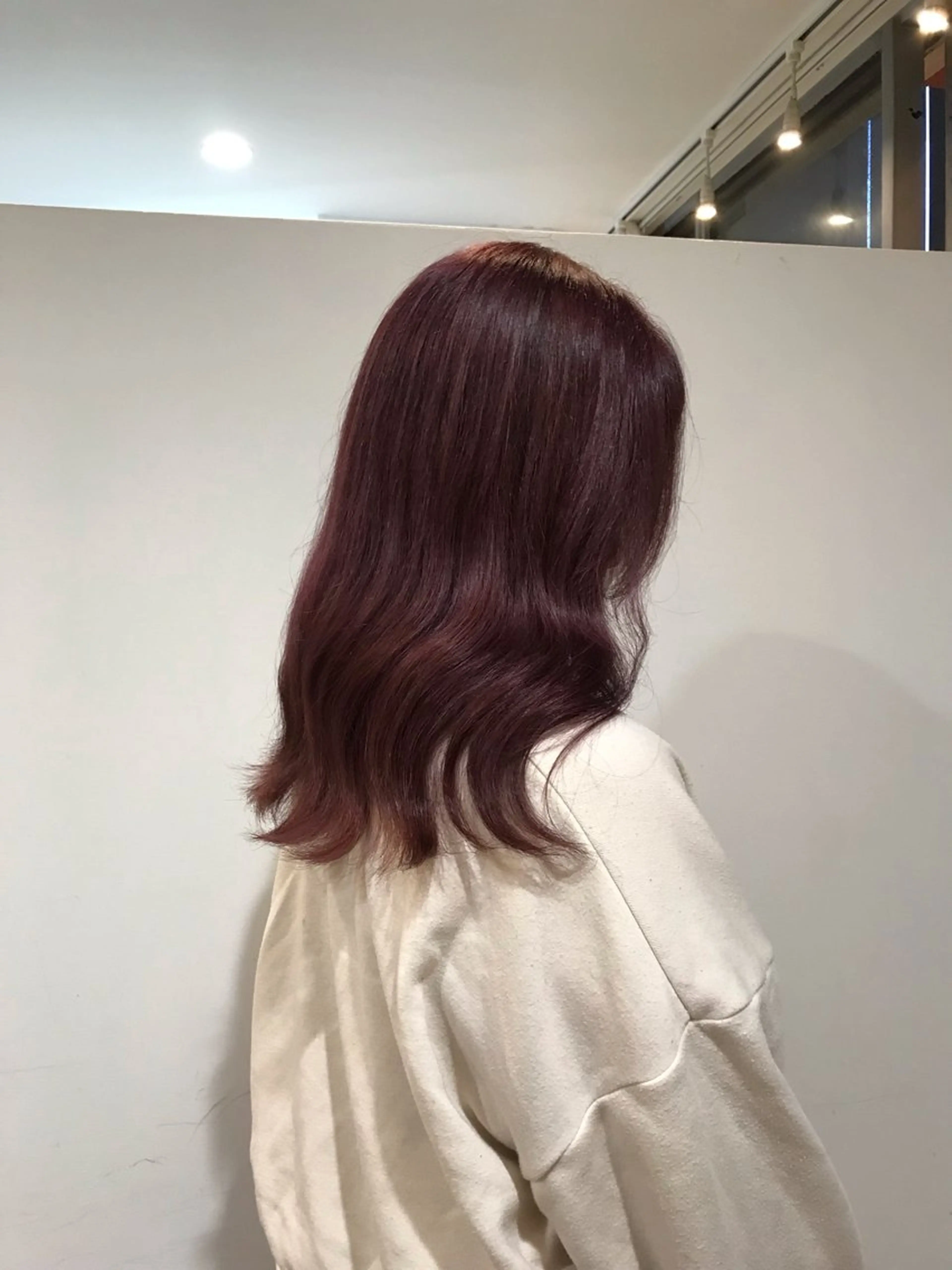 カラー muku所属・レディースカット モデル/ayunaのヘアスタイル