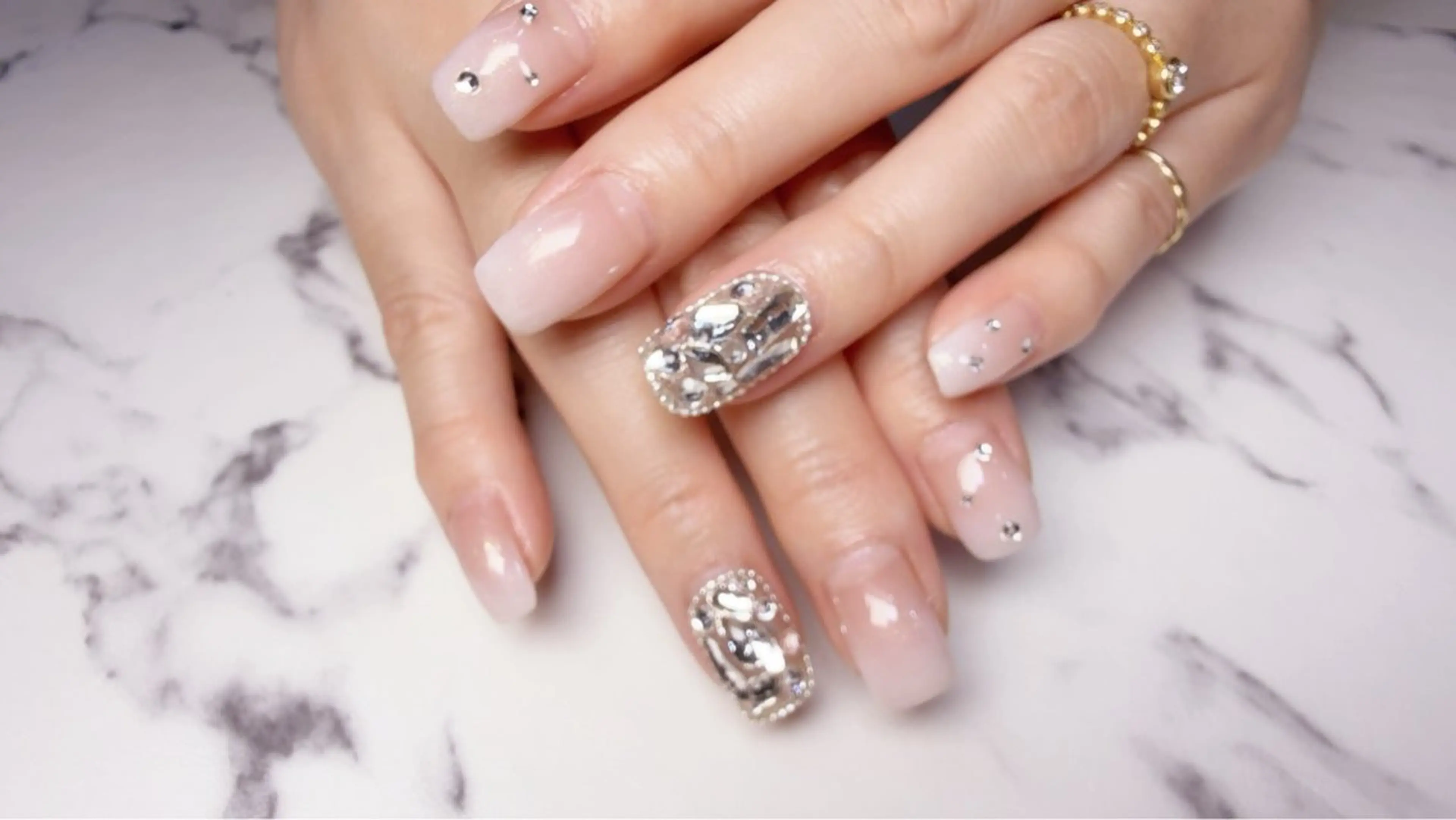 ネイル nail salon ily 武蔵新城のネイルデザイン