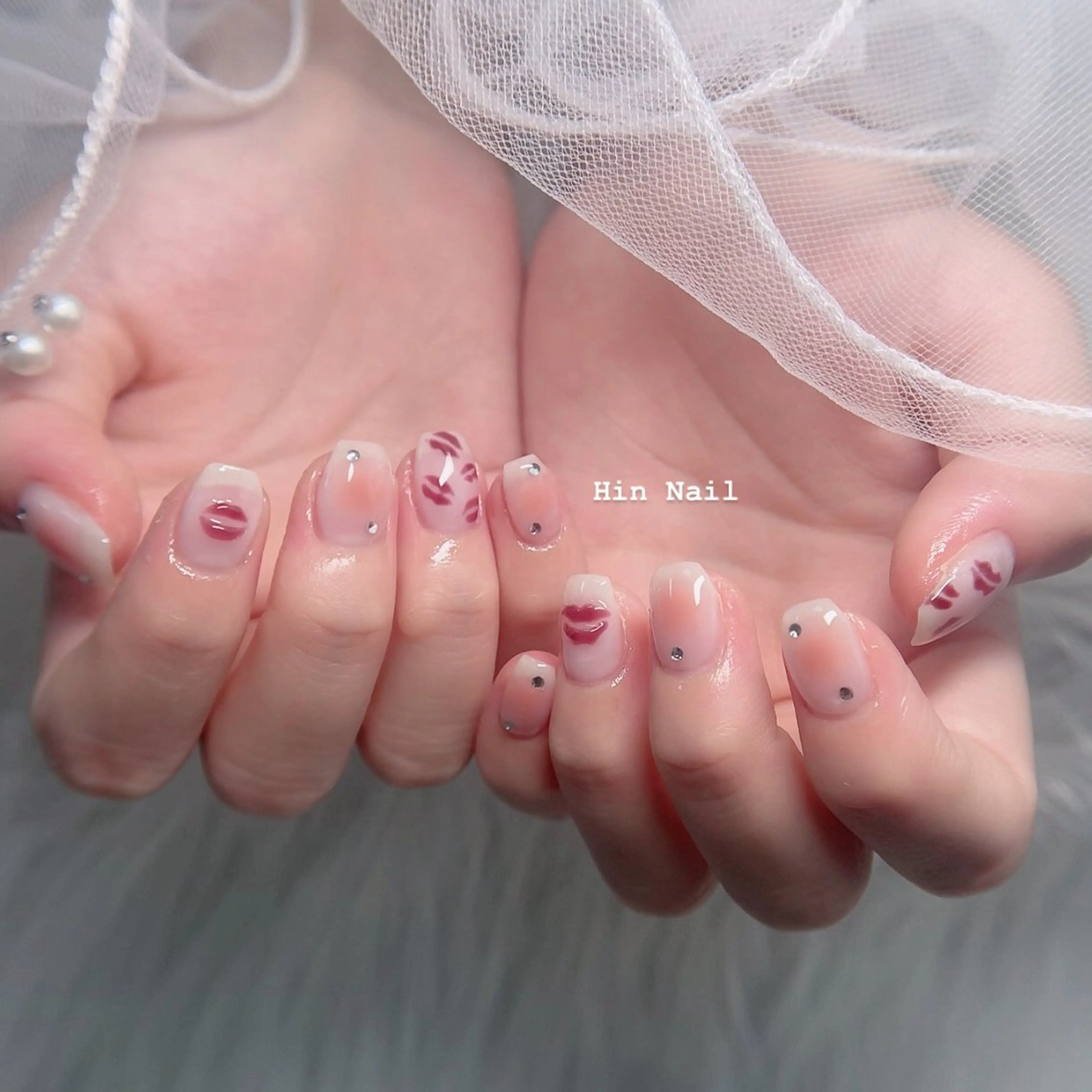 ネイル ハンドネイル Hin  Nail所属・Hin Nail Salonのネイルデザイン