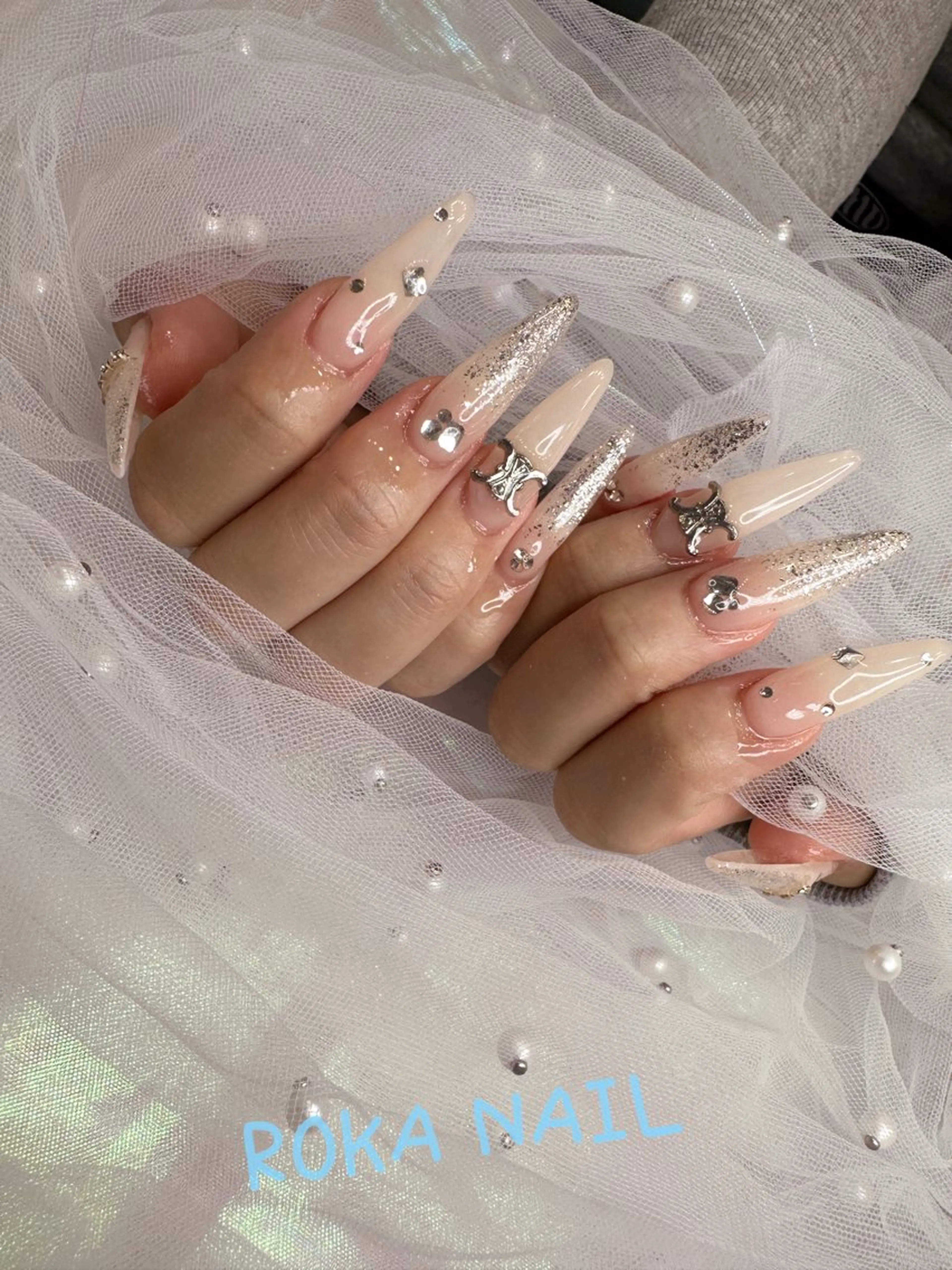 ネイル ハンドネイル 長さだし専門店 ROKANAILのネイルデザイン