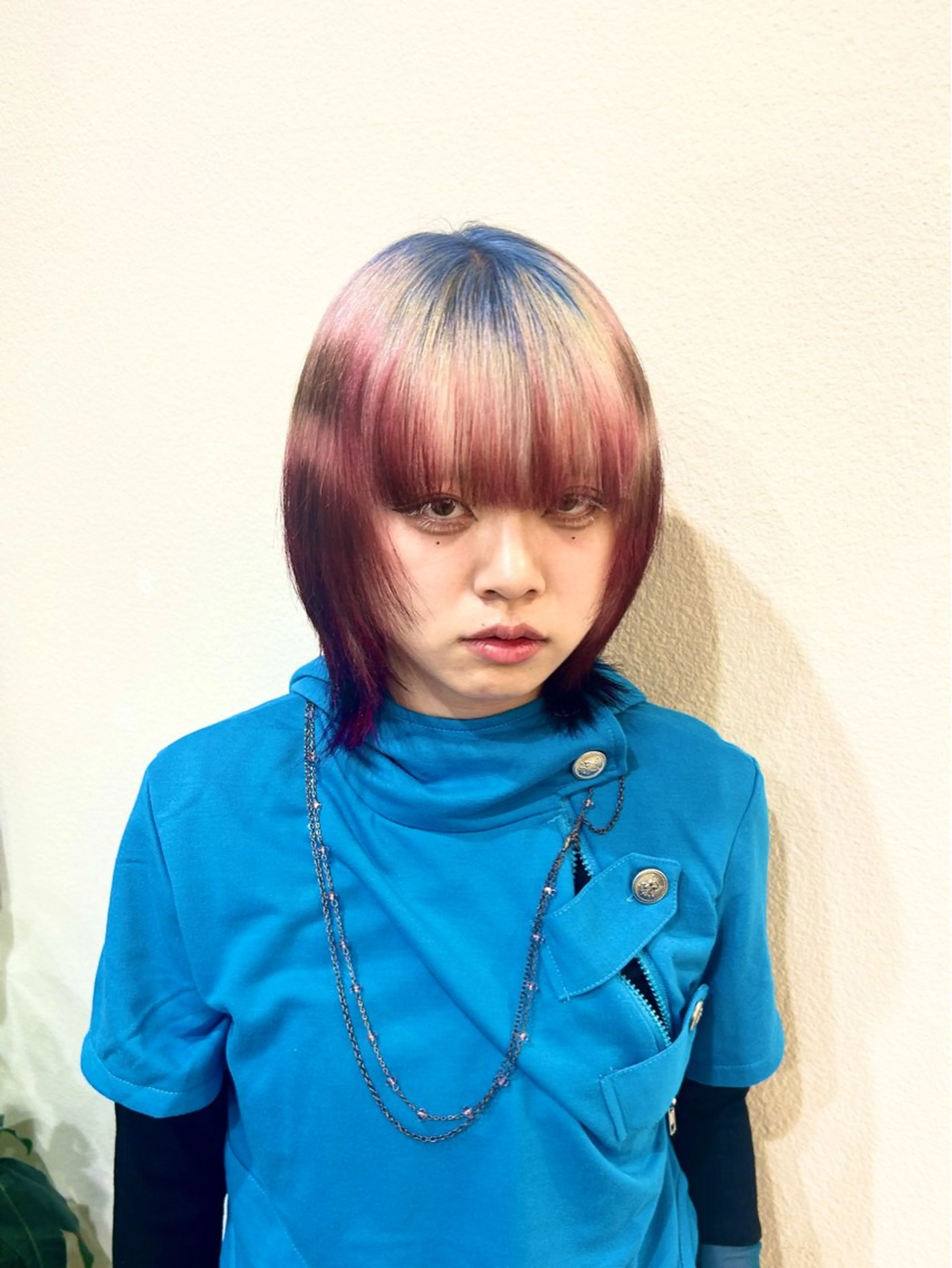 ショート カラー デザインカラー ハイトーン/ ウルフ/suzuhaのヘアスタイル