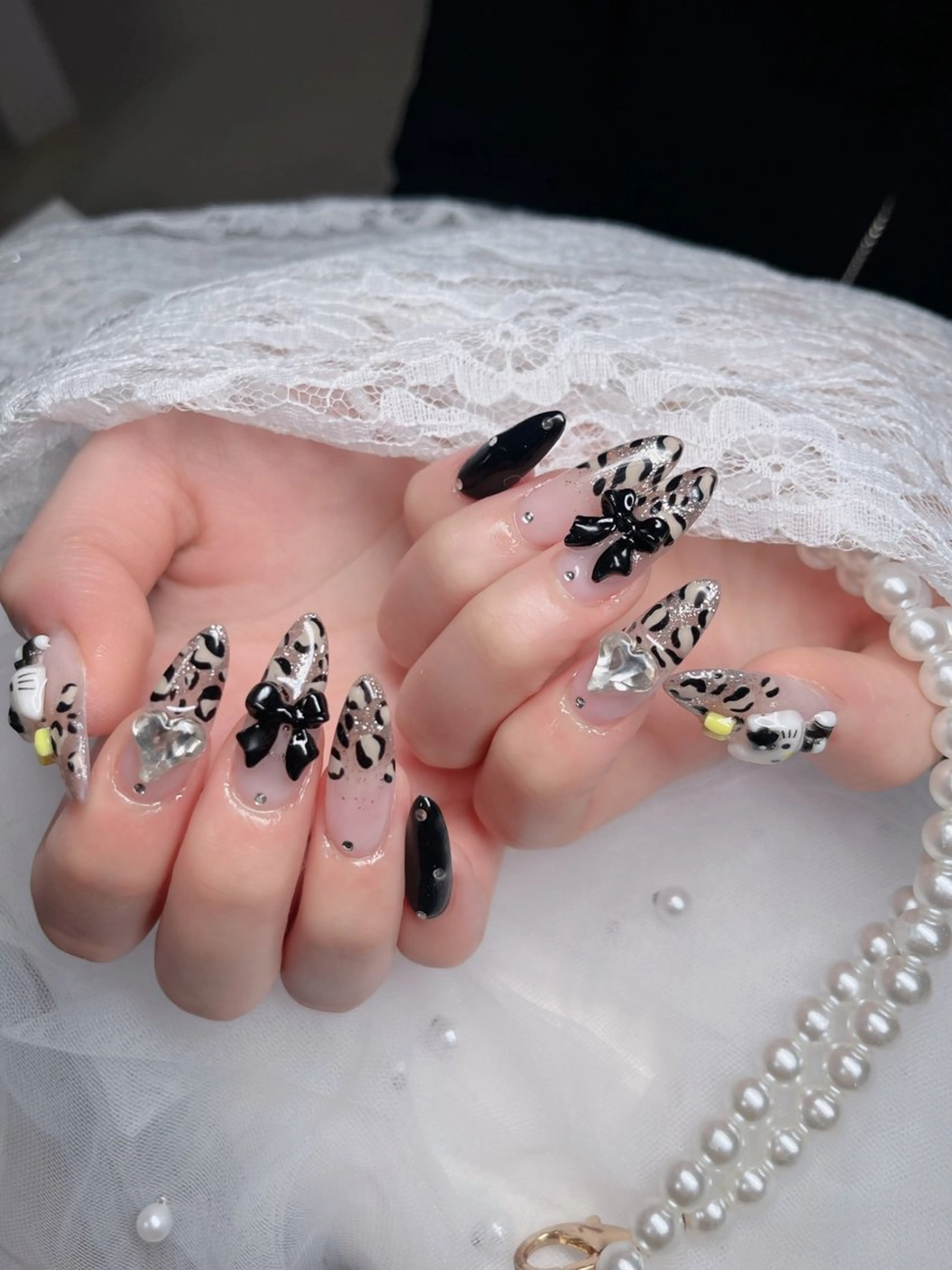 ネイル オーロラネイル フレンチネイル ジェルネイル ハロウィン 韓国ネイル ハンドネイル H.baby Nail Salonのネイルデザイン