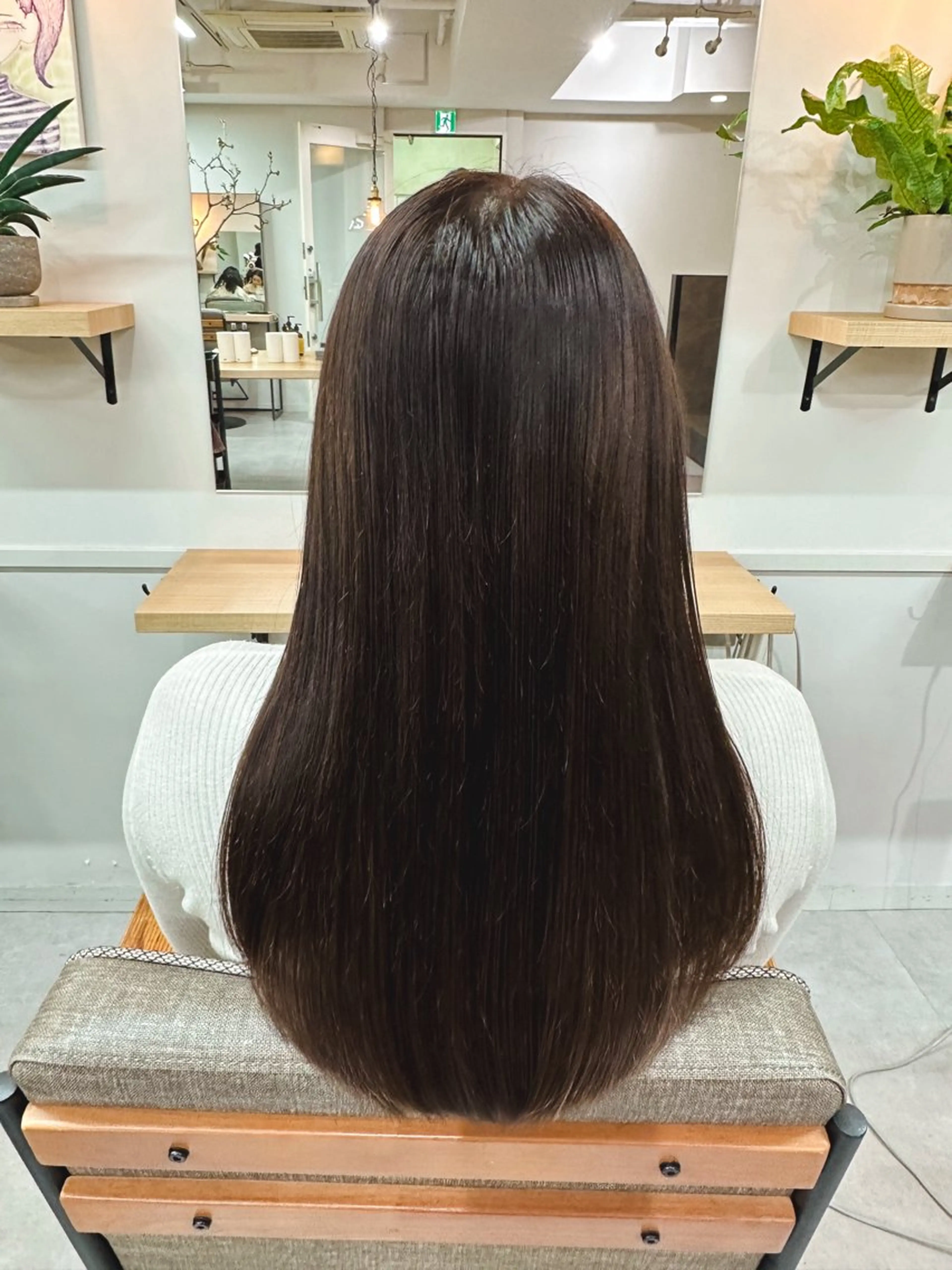 ロング Lachic所属・髪質改善/ストレート 根上のヘアスタイル