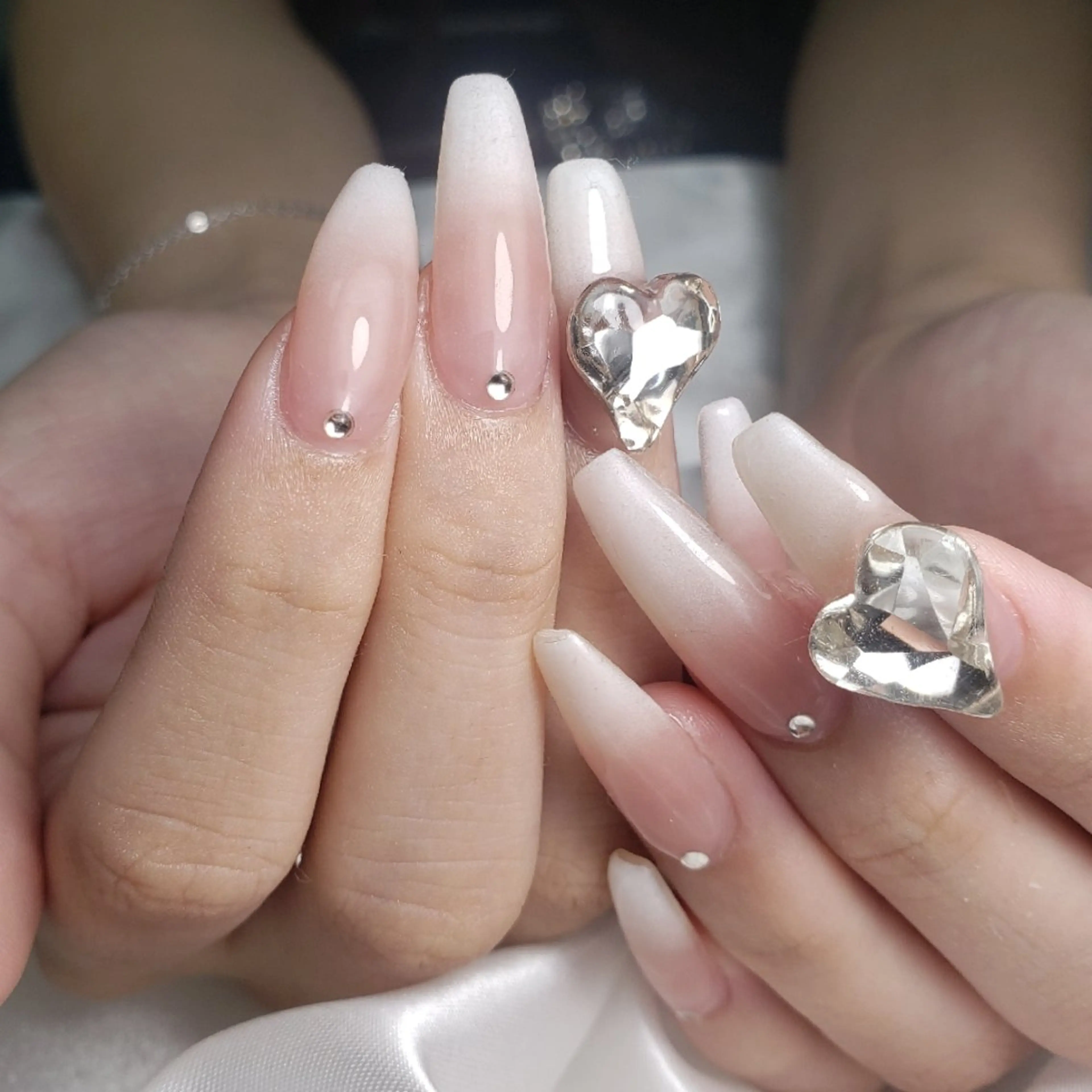 ネイル ビジュード ネイルのネイルデザイン