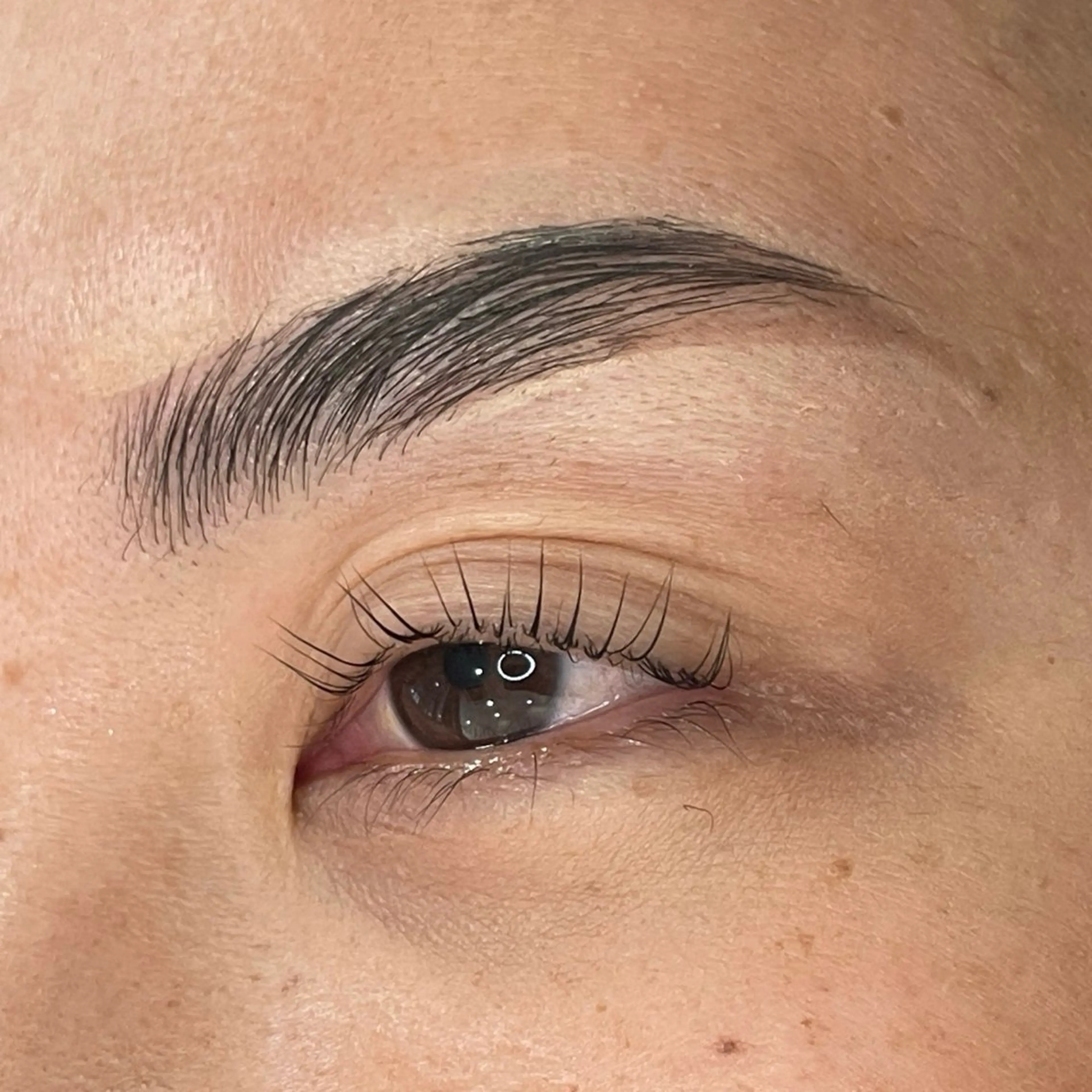 アイブロウ My Sweet Salon 明石駅前店所属・Suzuki Annaの眉毛・アイブロウイメージ