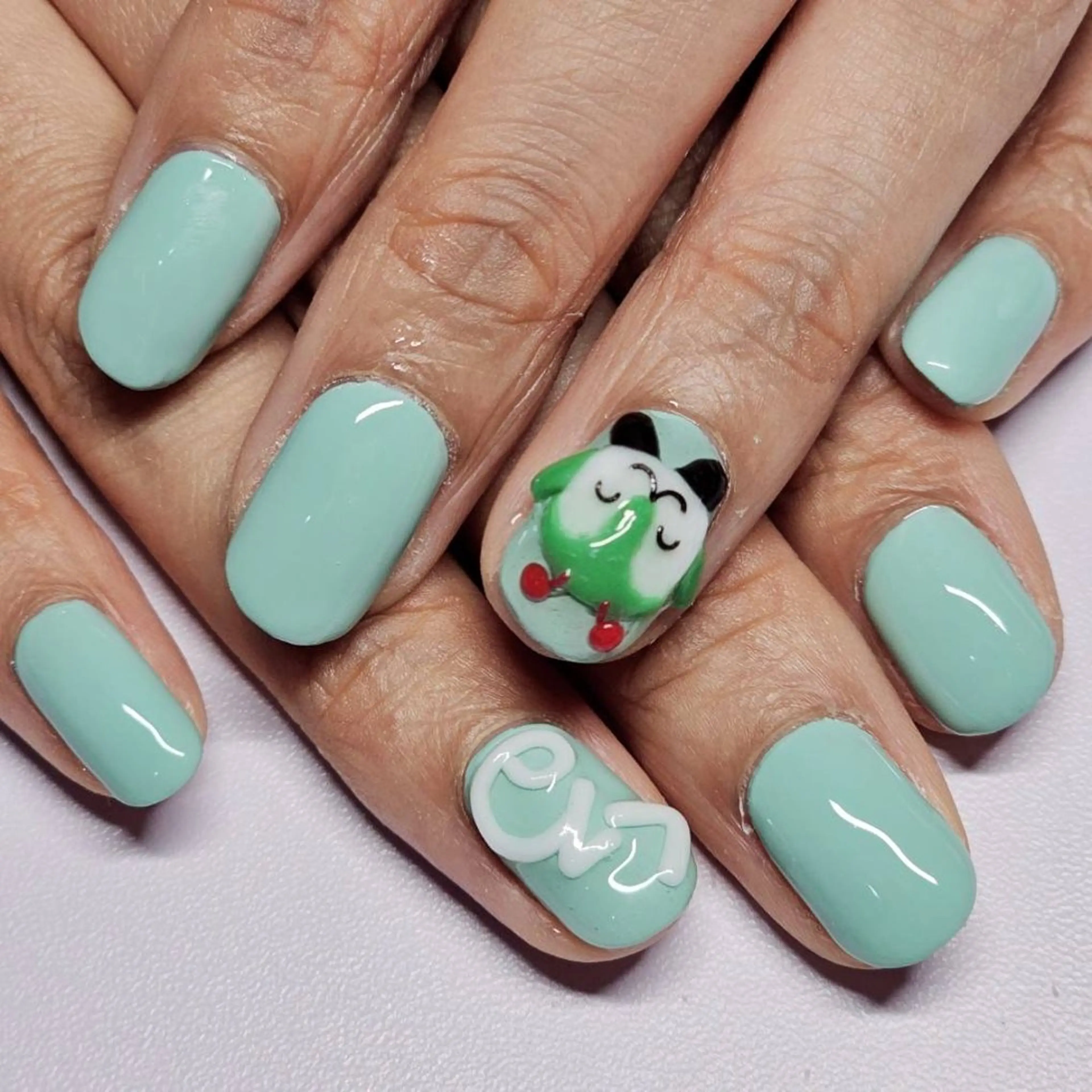 ネイル アートネイル グリーン ワンカラーネイル ハンドネイル よしだ ひろきのネイルデザイン