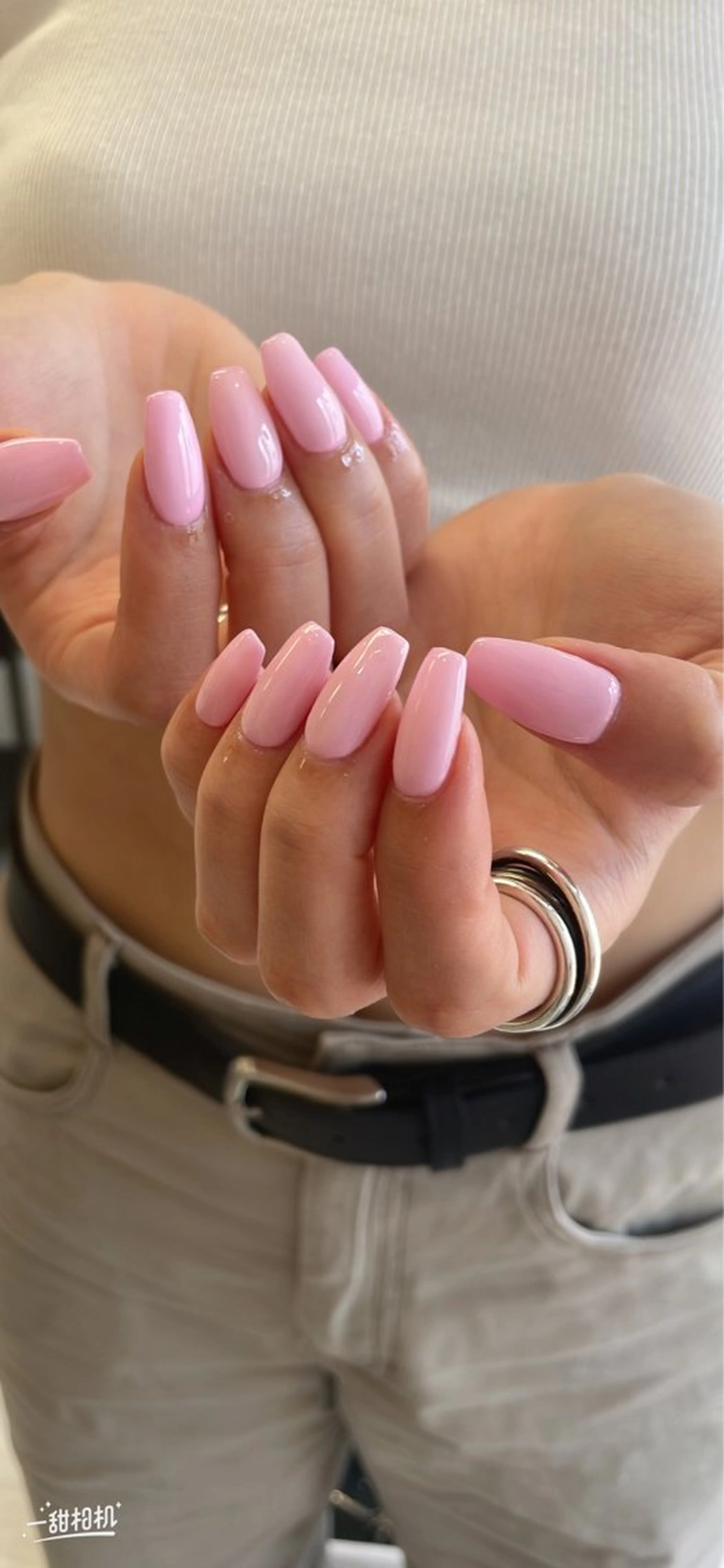 ネイル マグネットネイル ミラーネイル Me d'eau所属・Me d'eau Rinaのネイルデザイン