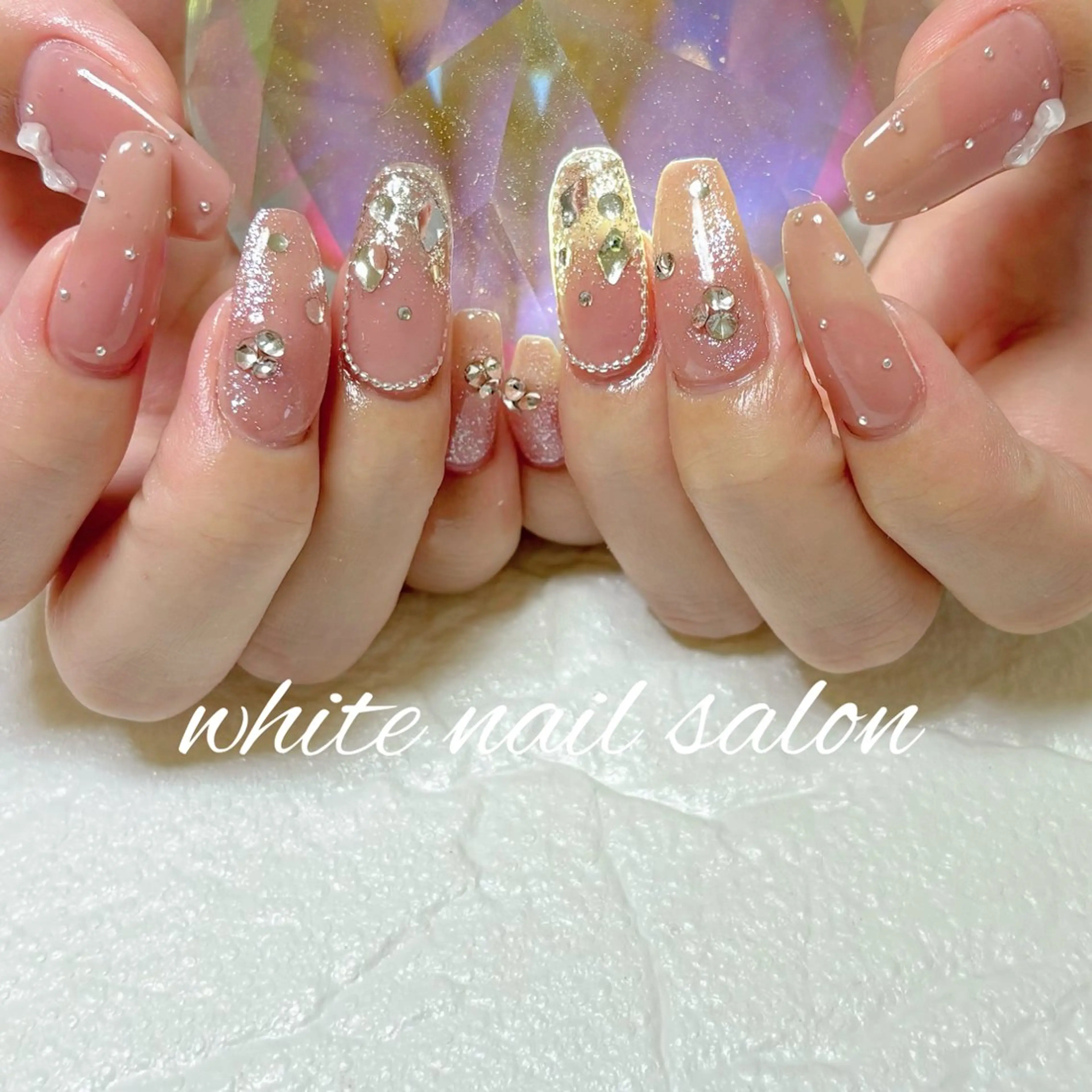 ネイル フットネイル 持ち込み ハンドネイル white nail salonのネイルデザイン