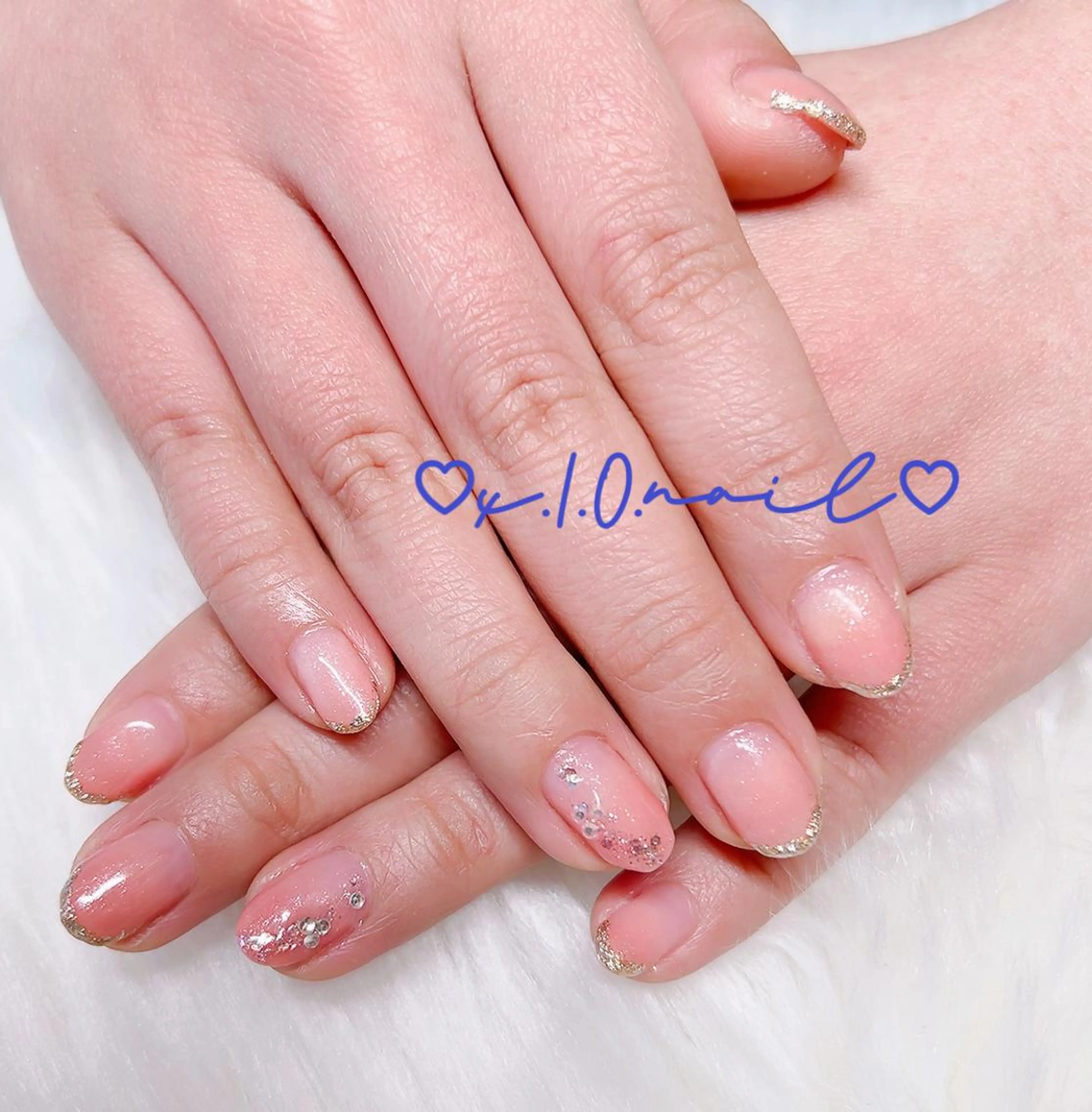 ネイル アニマル柄 アートネイル フレンチネイル グラデーション ラメ(グリッター) ハンドネイル x.1.0.nail ♡Cのネイルデザイン