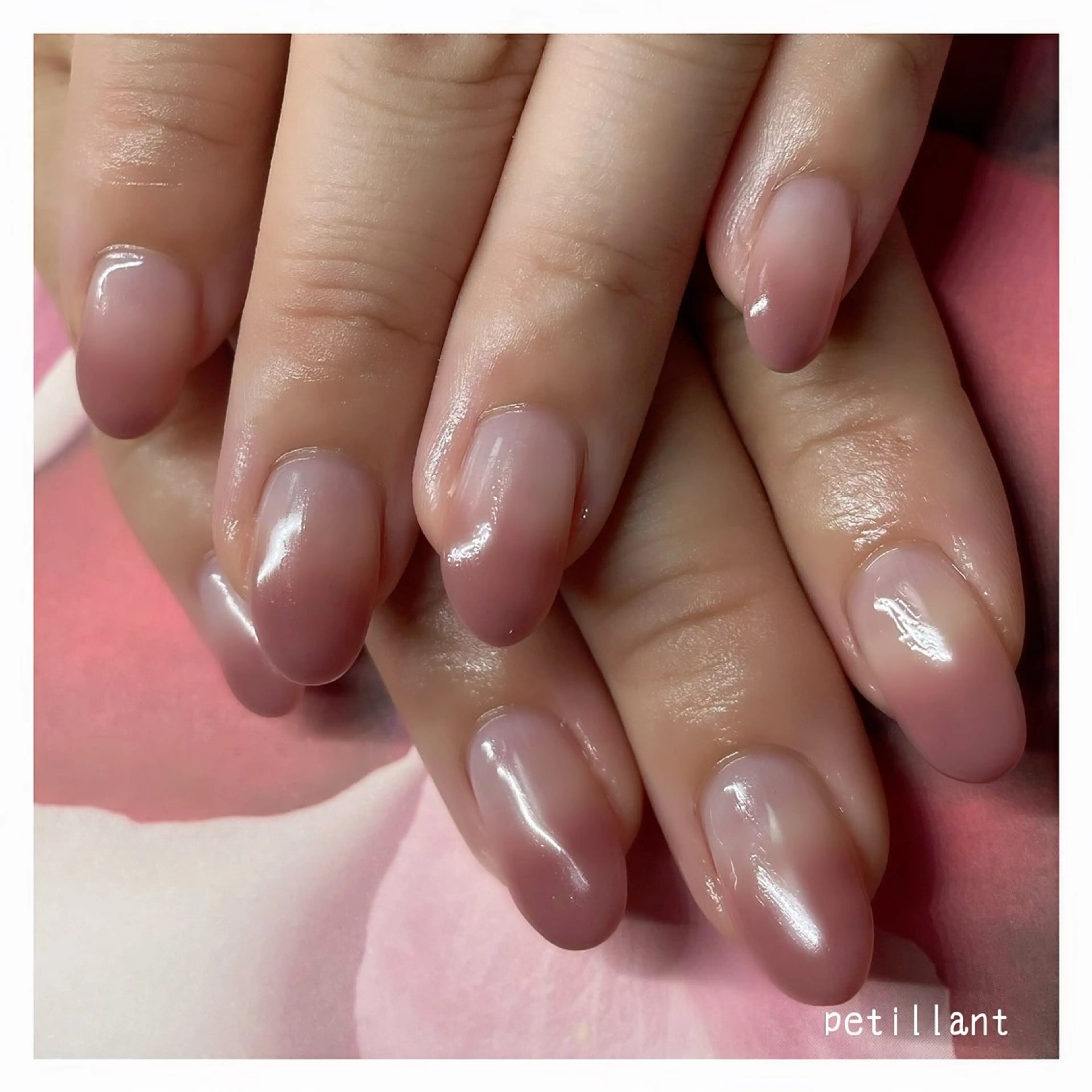 ネイル グラデーション シンプルネイル petillant所属・nail salon petillantのネイルデザイン