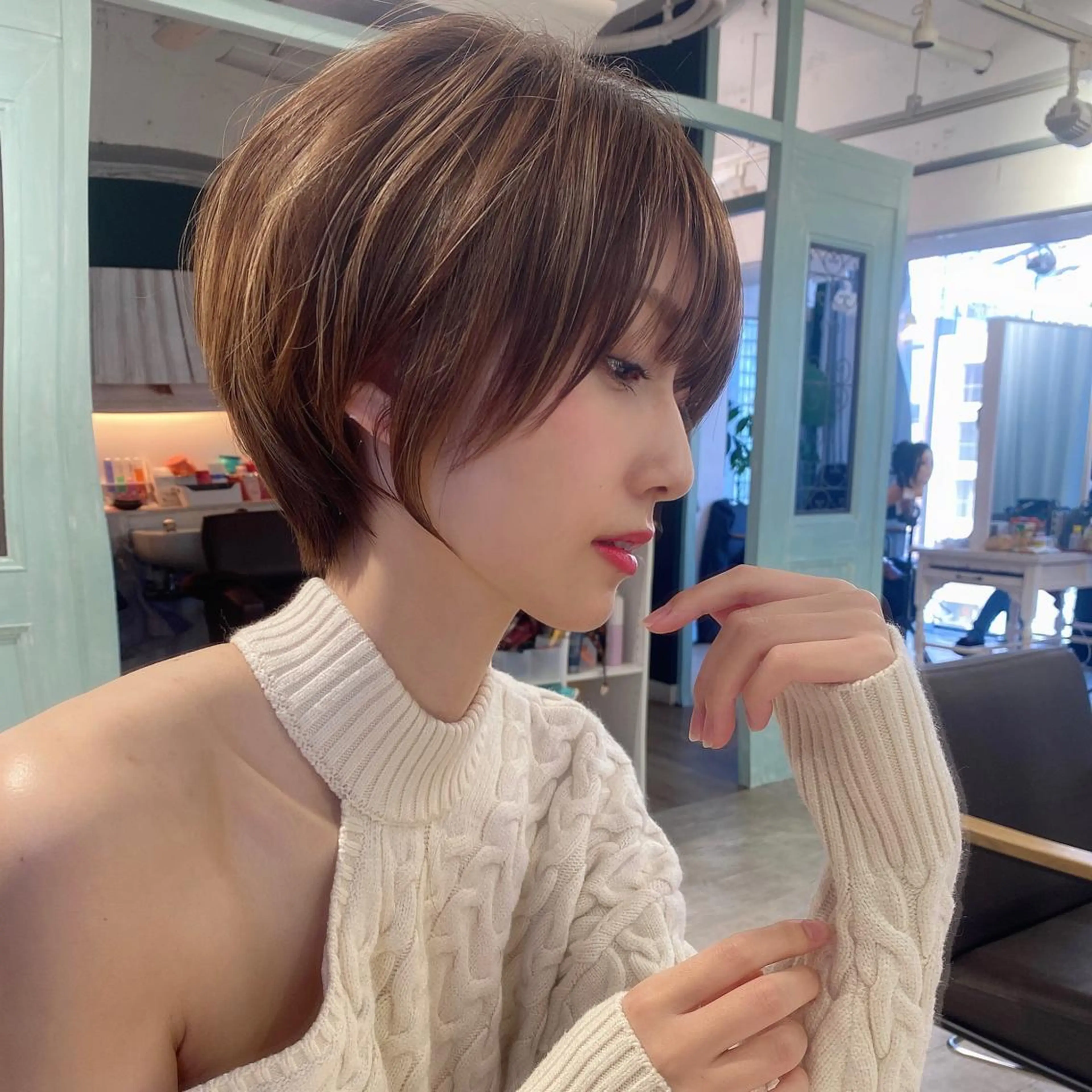 【🌈ミニモ限定🌈】似合わせカット＋透明感抜群N°カラー＋超音波トリートメント　ショート・ボブ・レイヤー・髪質改善の写真