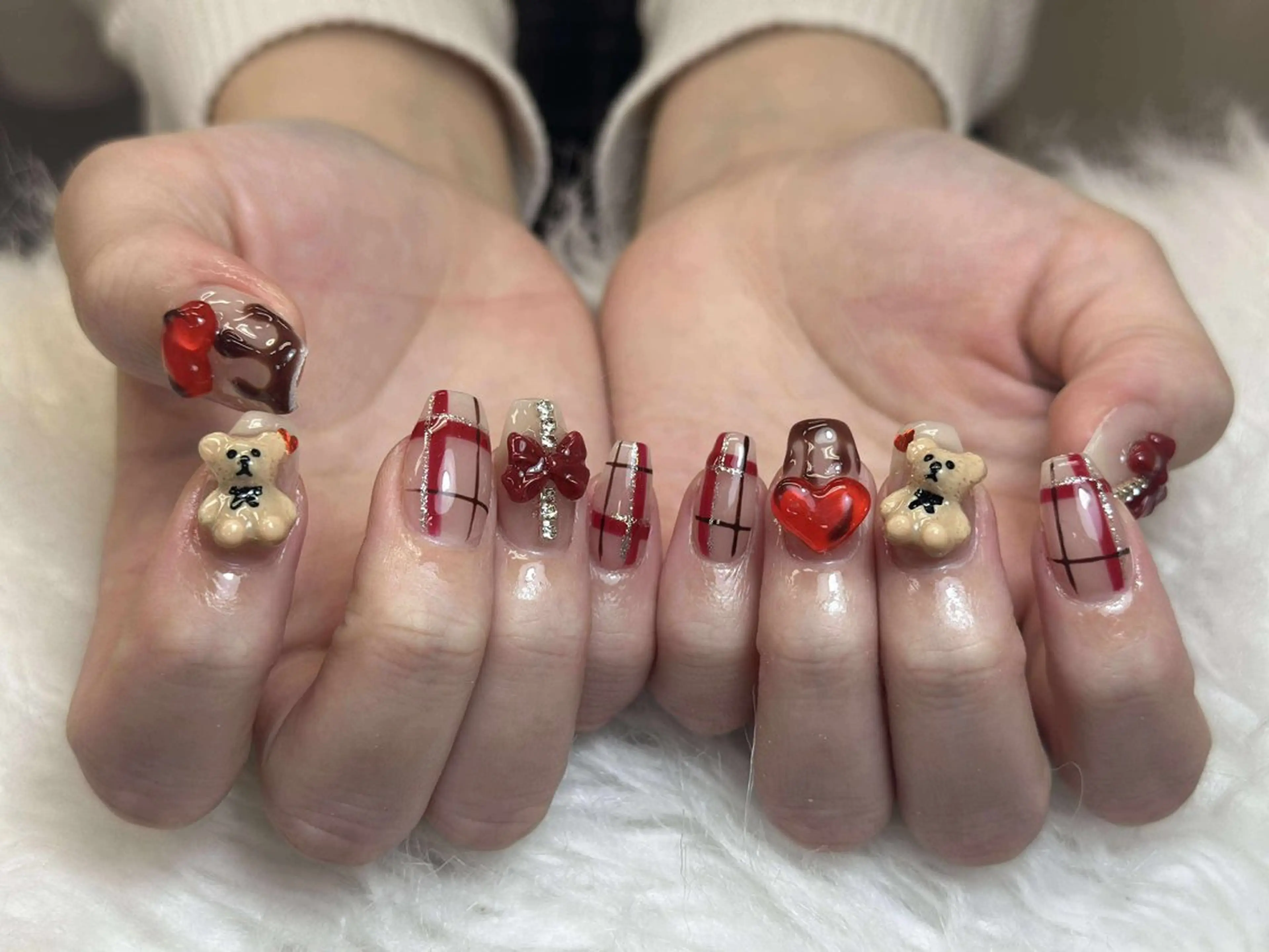 ネイル アートネイル ジェルネイル ニュアンスネイル シンプルネイル ハンドネイル Nie Nail Shinokuboのネイルデザイン