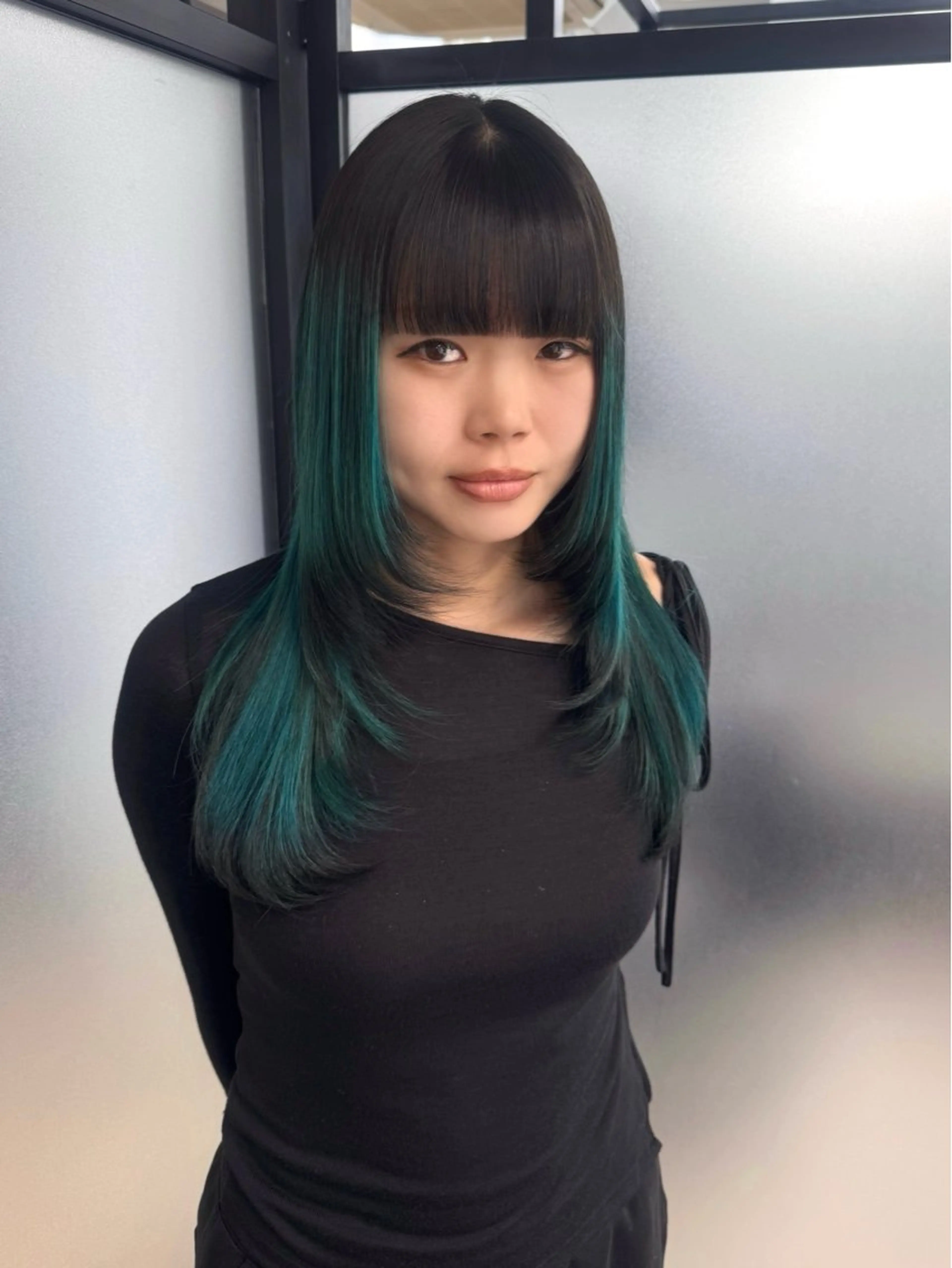 セミロング カラー カット ヘアカラー トリートメント SALOWIN 原宿 IL Salice所属・MIMI🌻໋᳝݊ 個性派カラー⑅ ⸝꙳のヘアスタイル