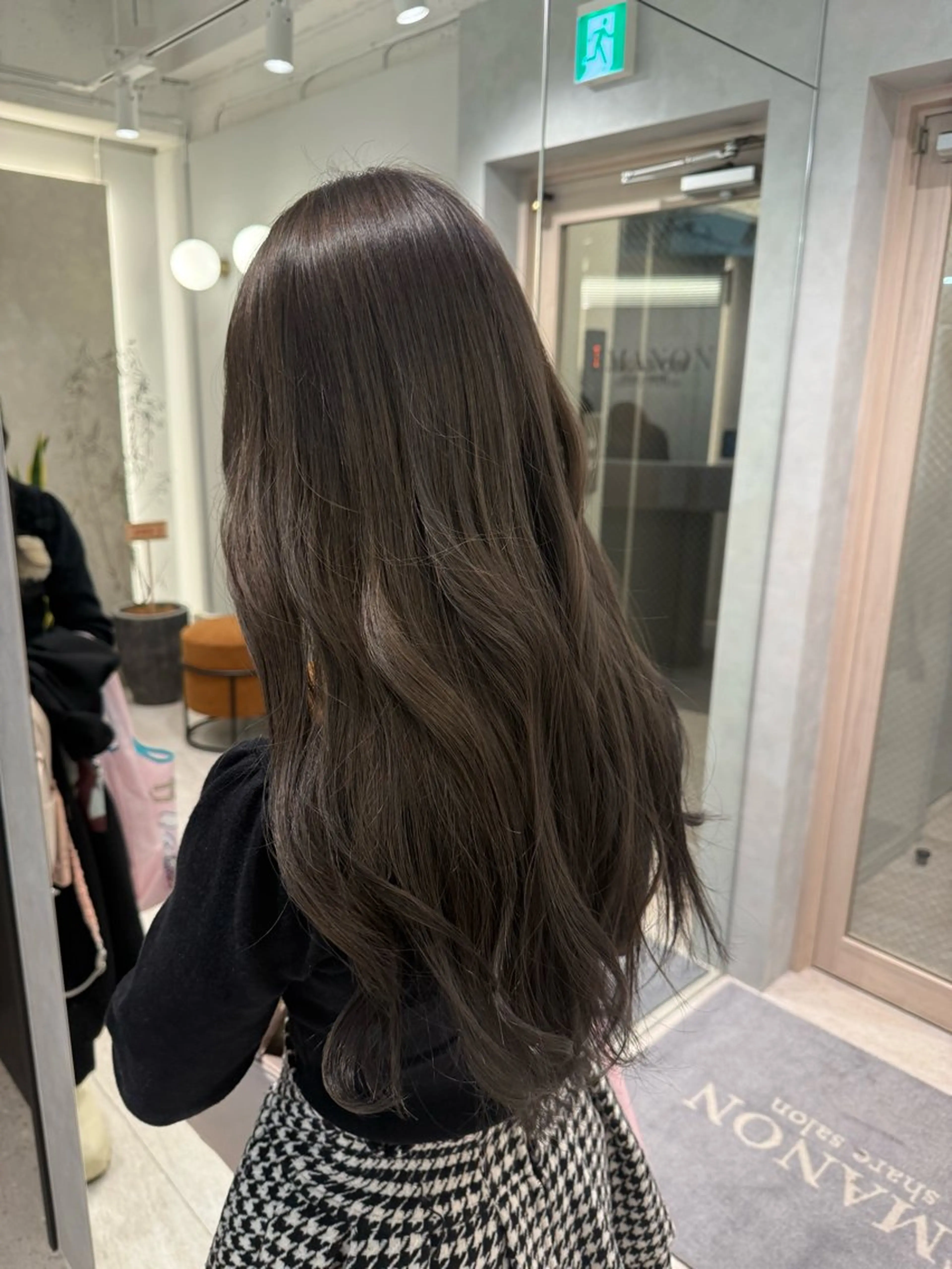 ロング カラー カット ヘアカラー トリートメント ·̩͙꒰ঌ miku 𓂃 𓈒𓏸 ໒꒱のヘアスタイル