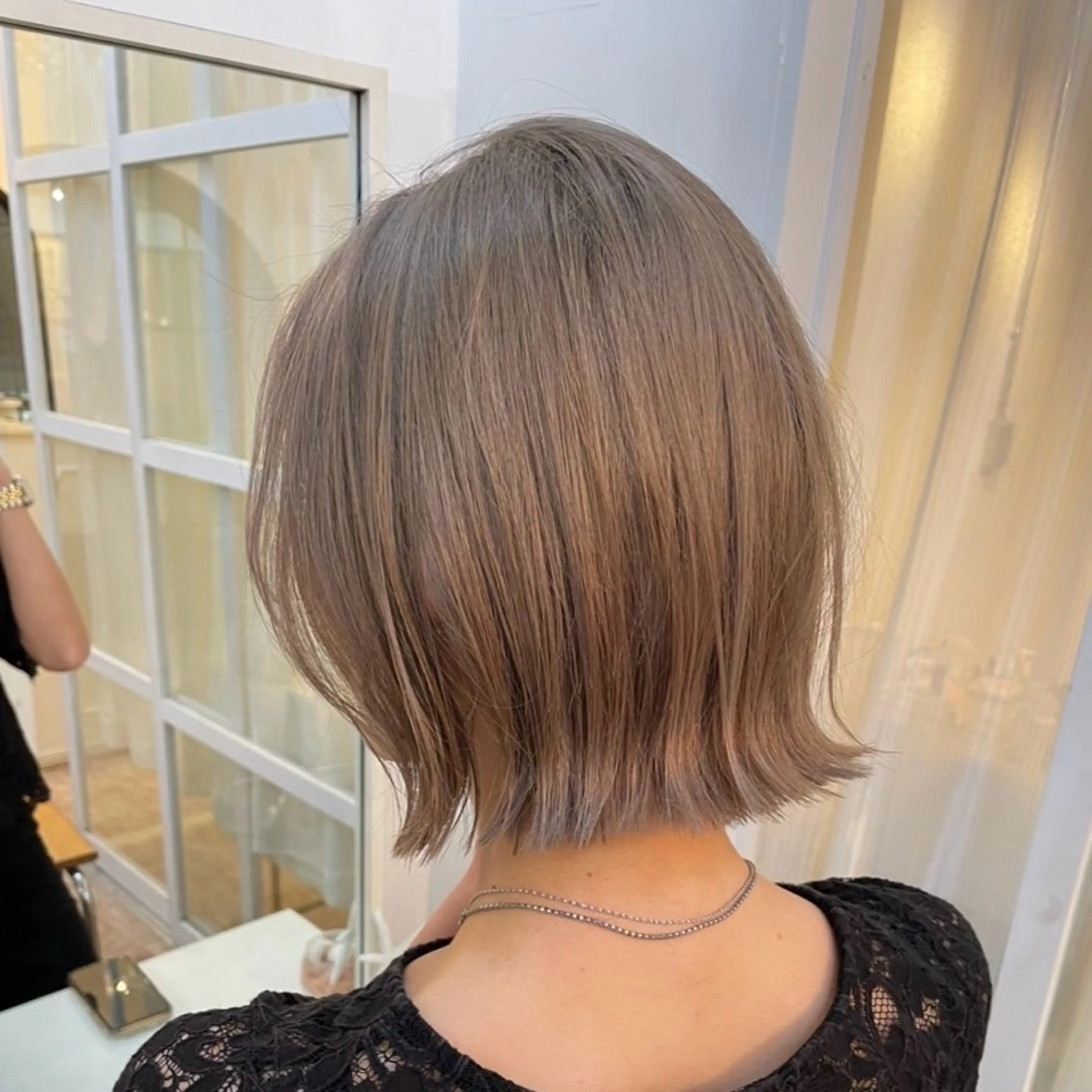 ミディアム カラー 透明感カラー🧸艶髪 🫧manamiのヘアスタイル