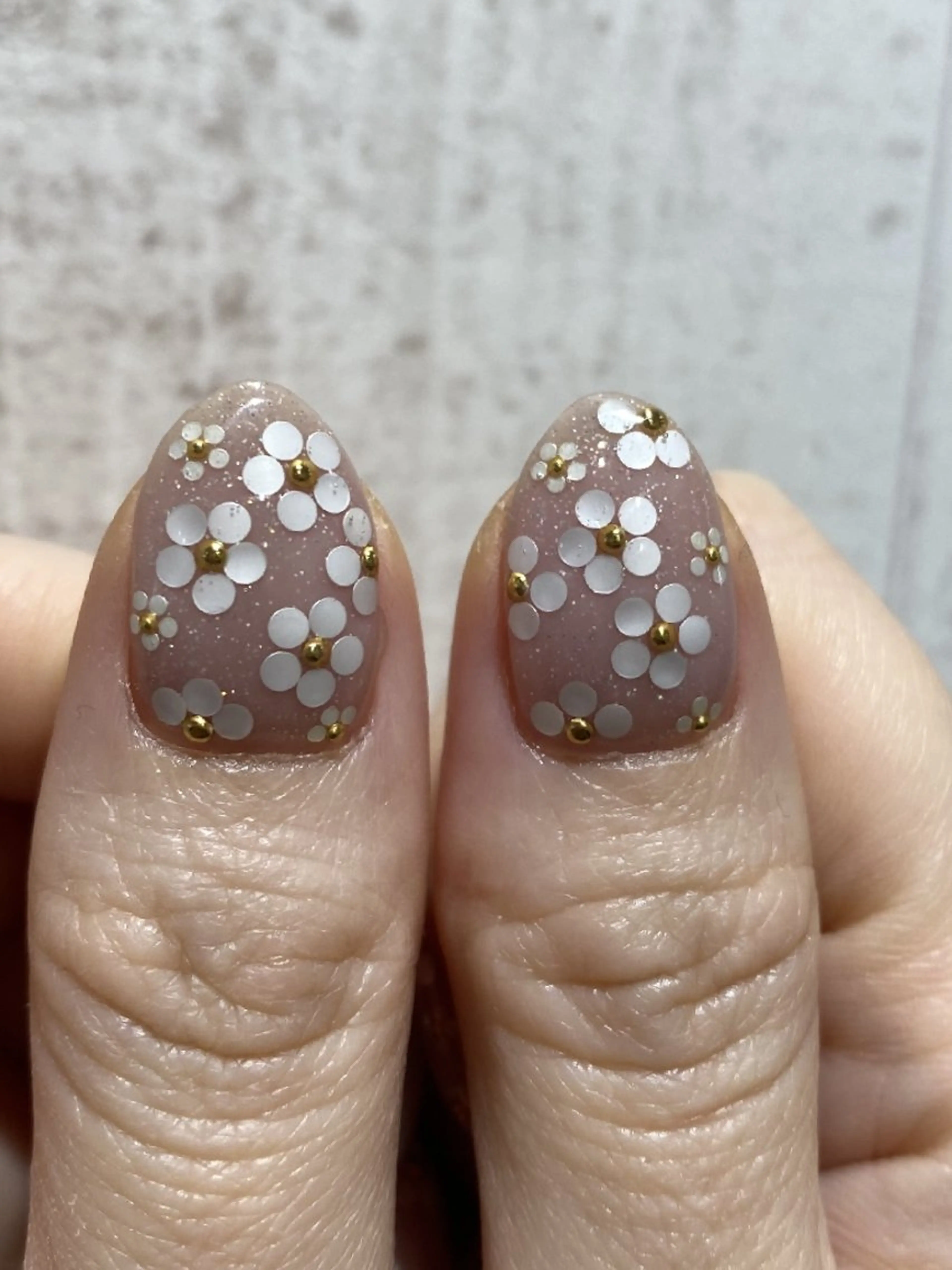 ネイル 春ネイル 夏ネイル ハンドネイル 13日3980円‼️ マグもデザインも◎のネイルデザイン