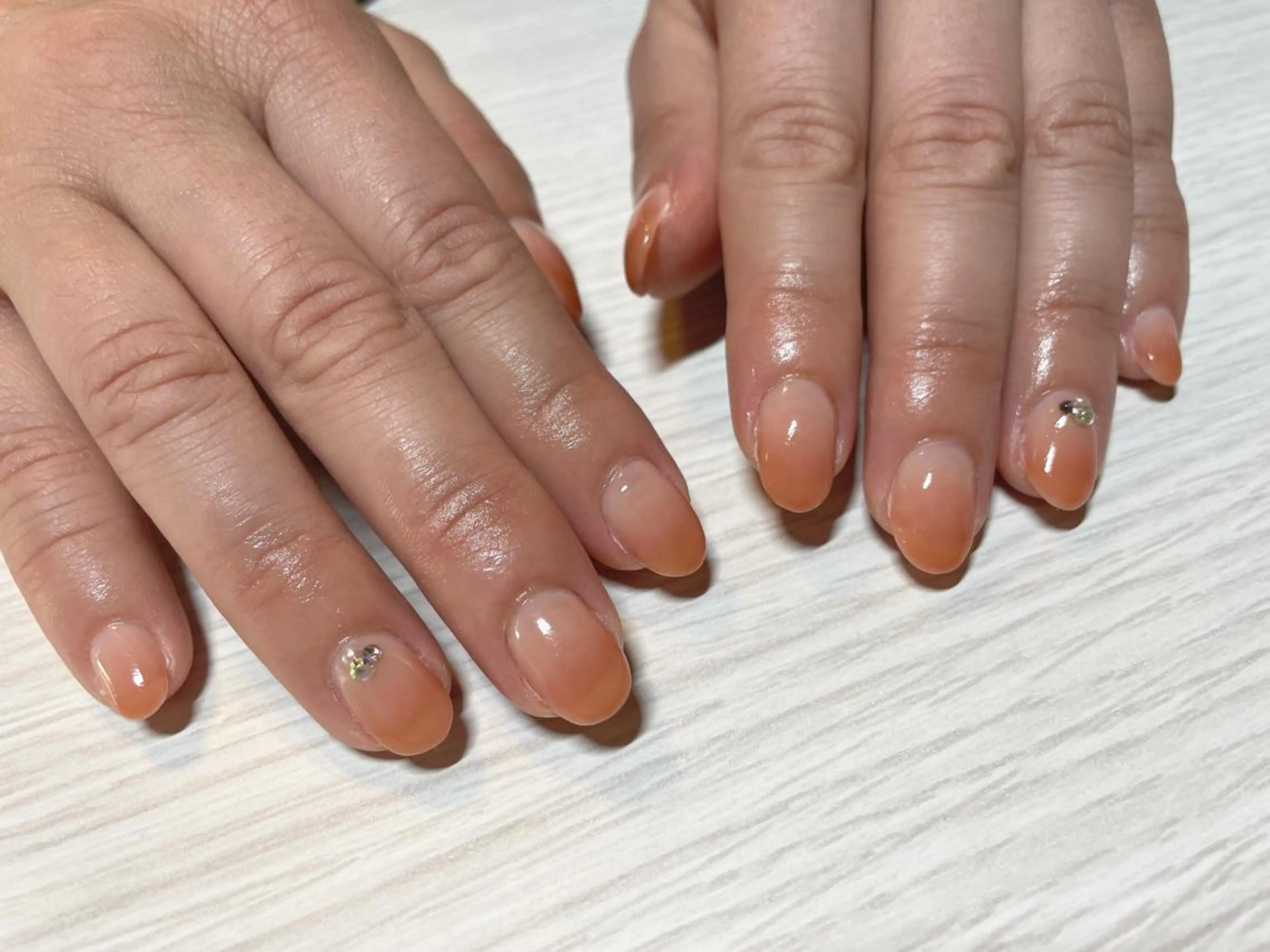 handプチアート【オフあり】💎シンプルなパーツを左右1本ずつお付けしますの写真