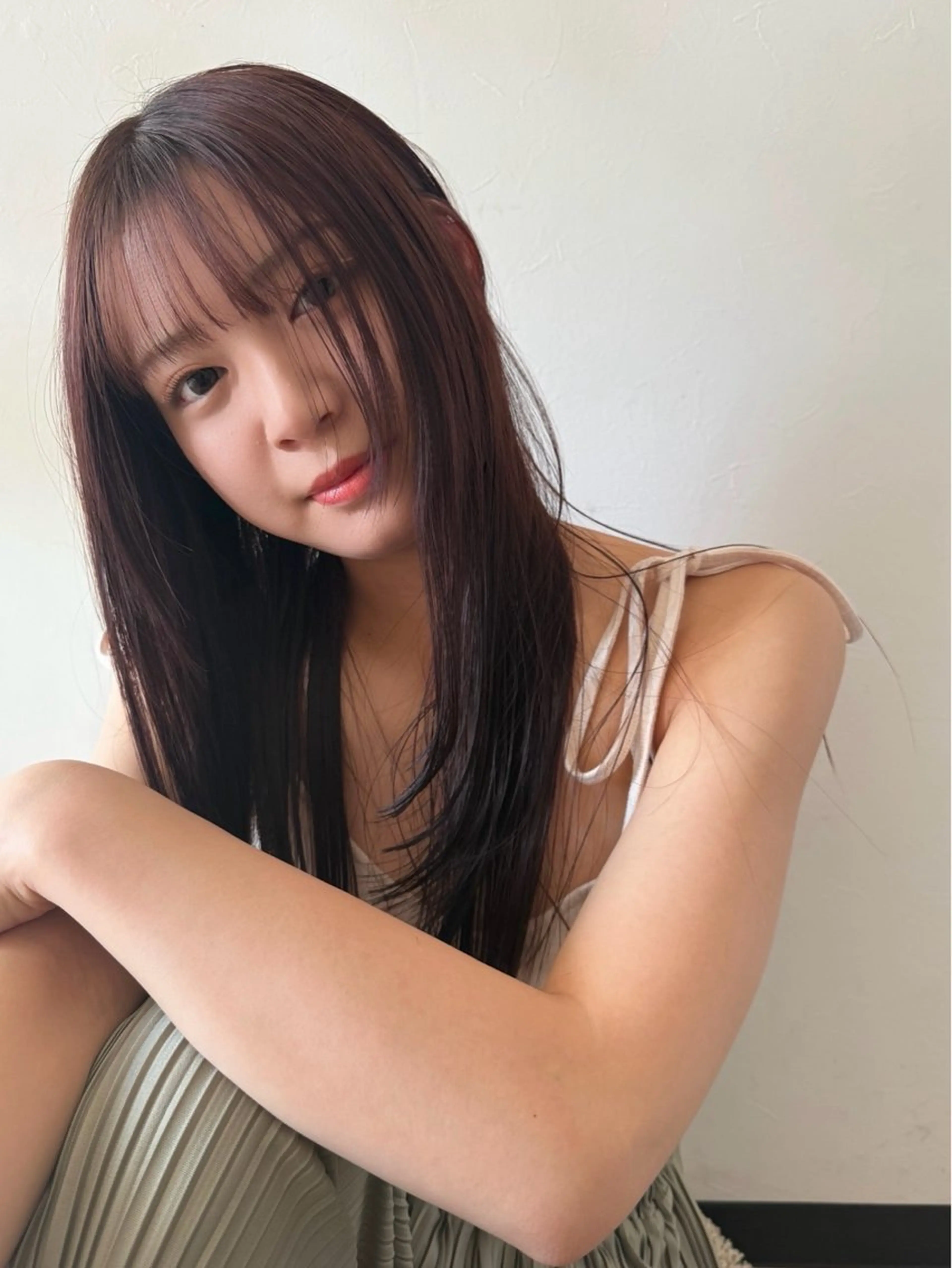 ロング レイヤーカット 白築 怜実のヘアスタイル