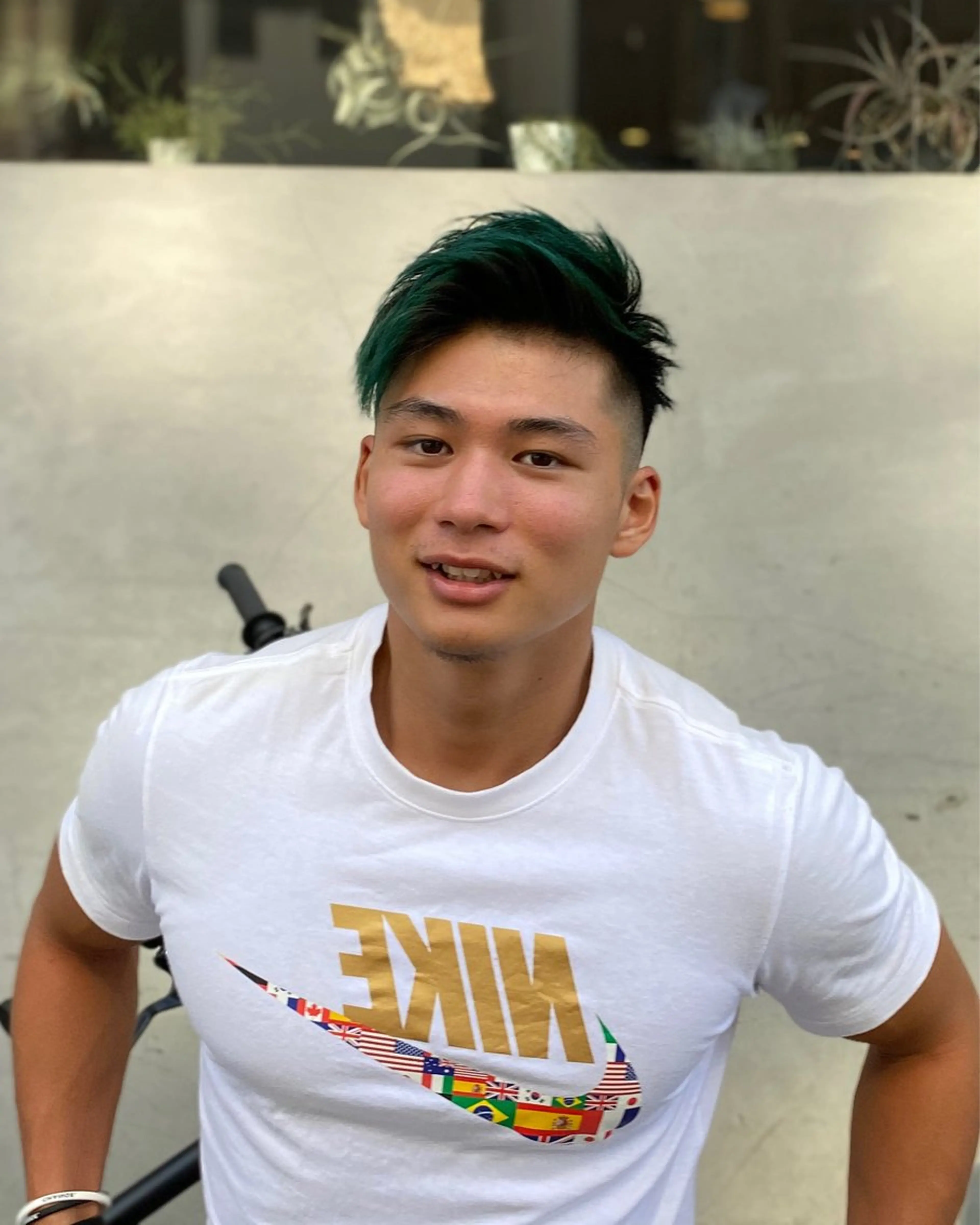 ショート メンズ フェードカット PARU hair salonのヘアスタイル