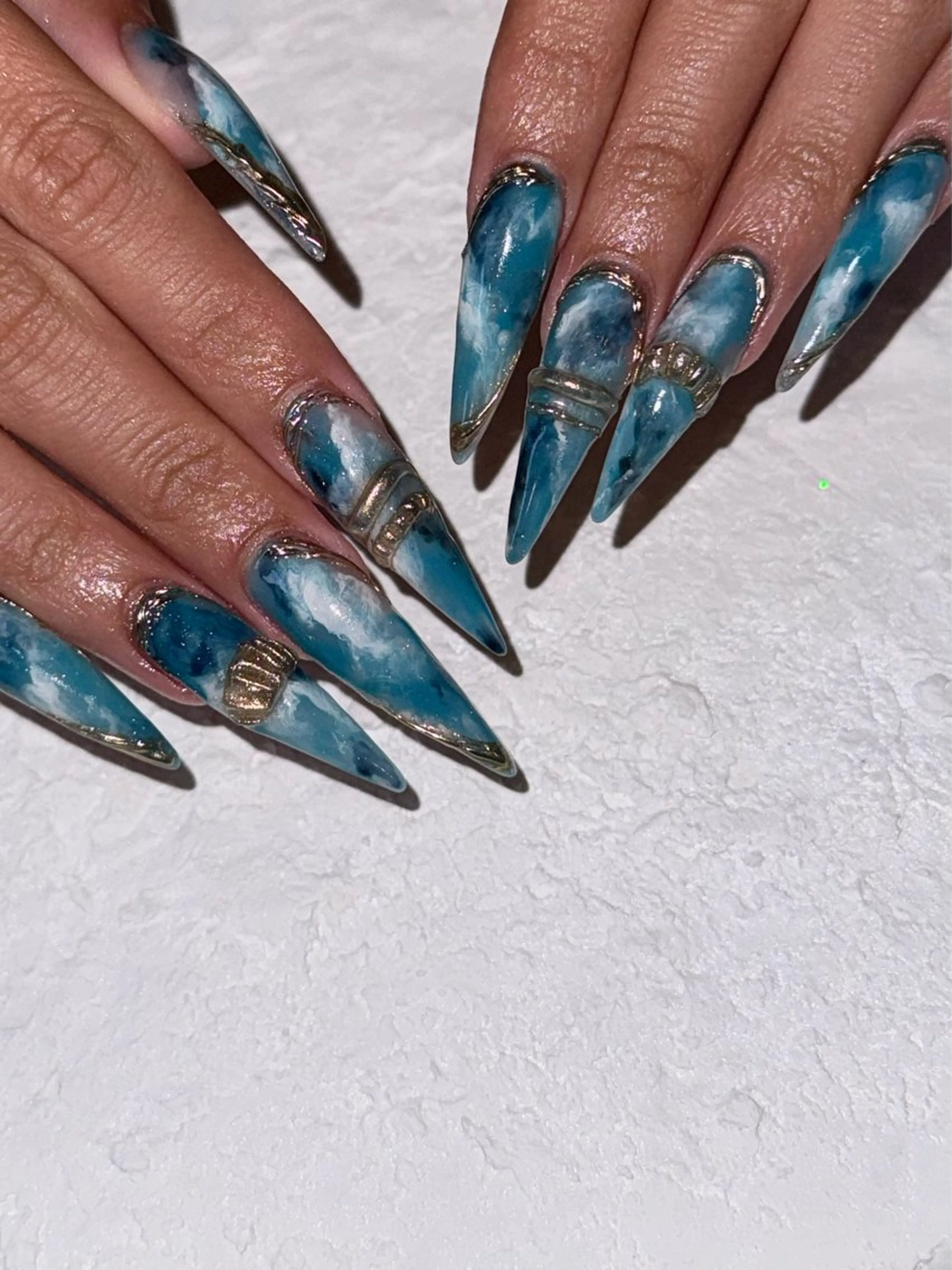 ロング ハンドネイル LaLa Peach 崎原のネイルデザイン