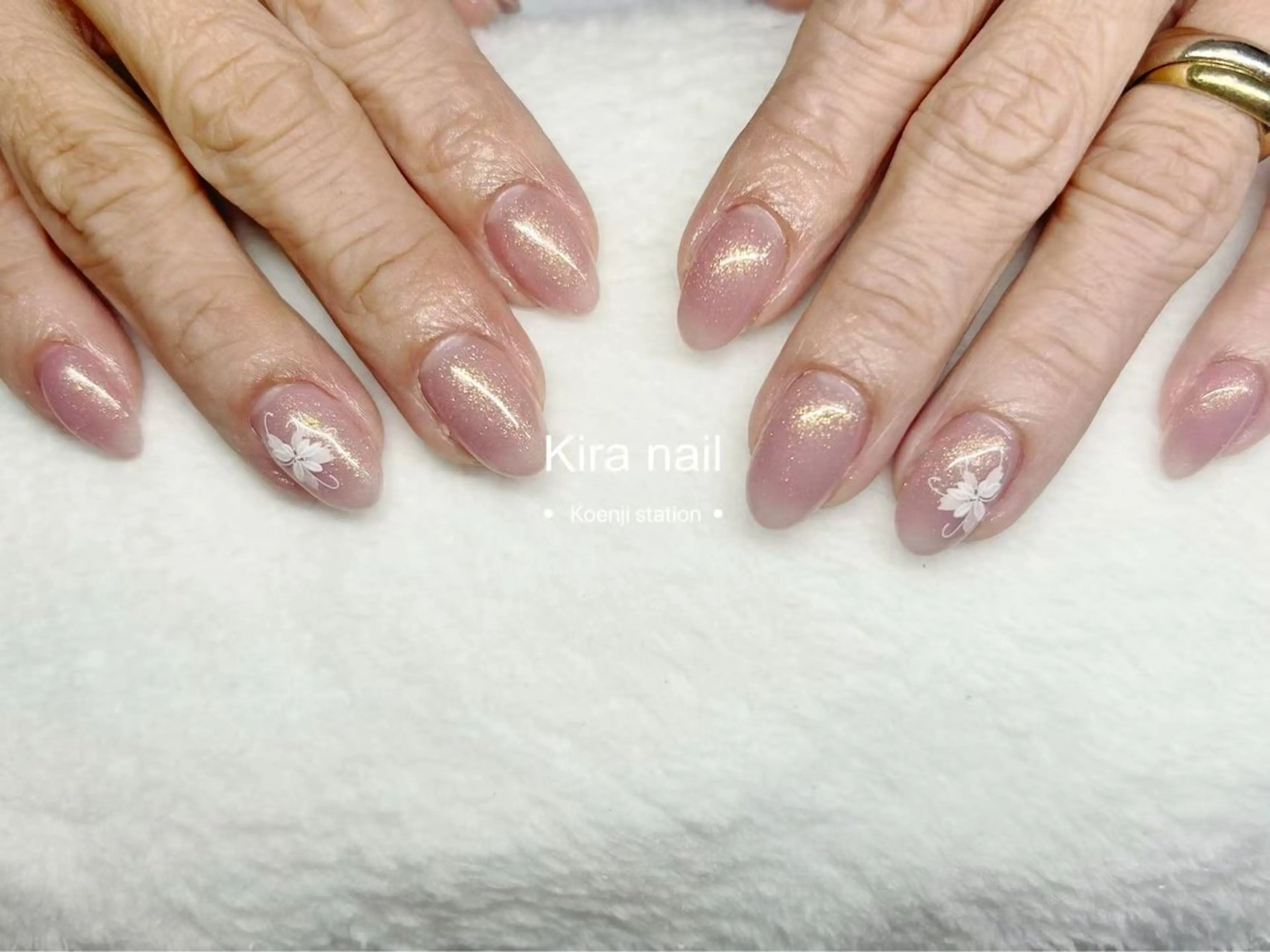 ミディアム Kiranail 高円寺南口店のネイルデザイン