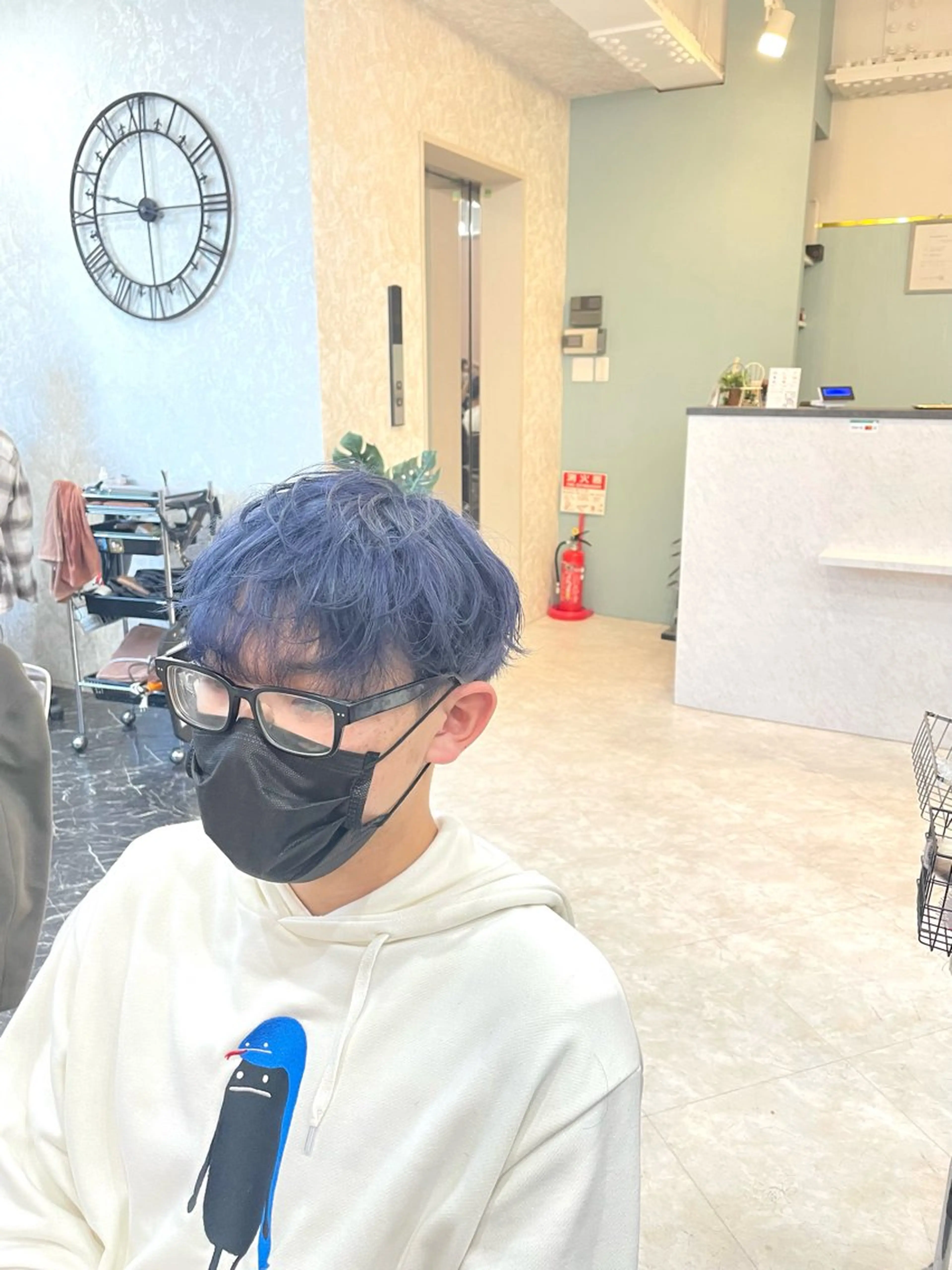 🐬メンズカット+ダブルカラー+うる艶トリートメント🐬の写真