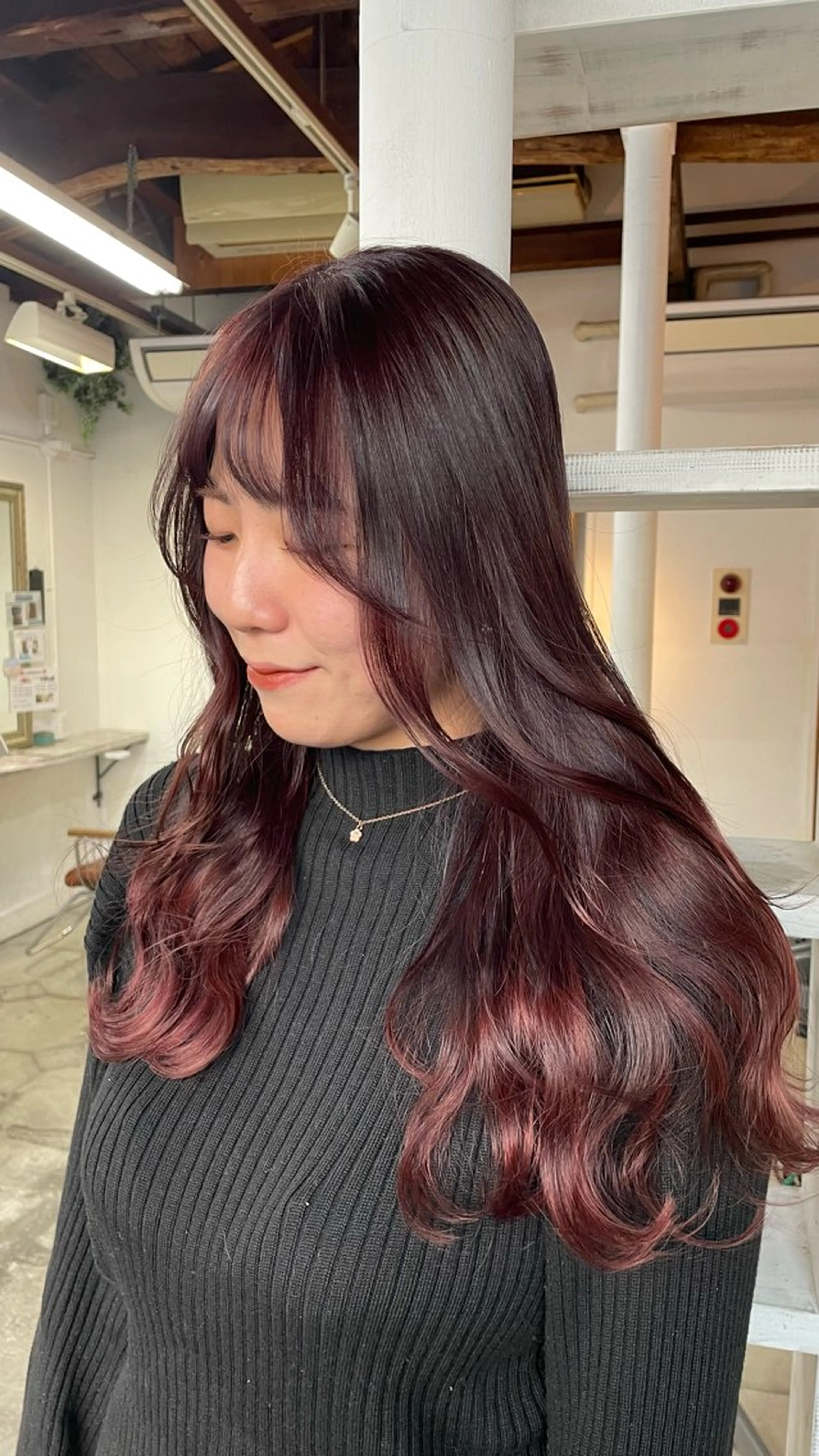 セミロング カラー 中村 帆花のヘアスタイル