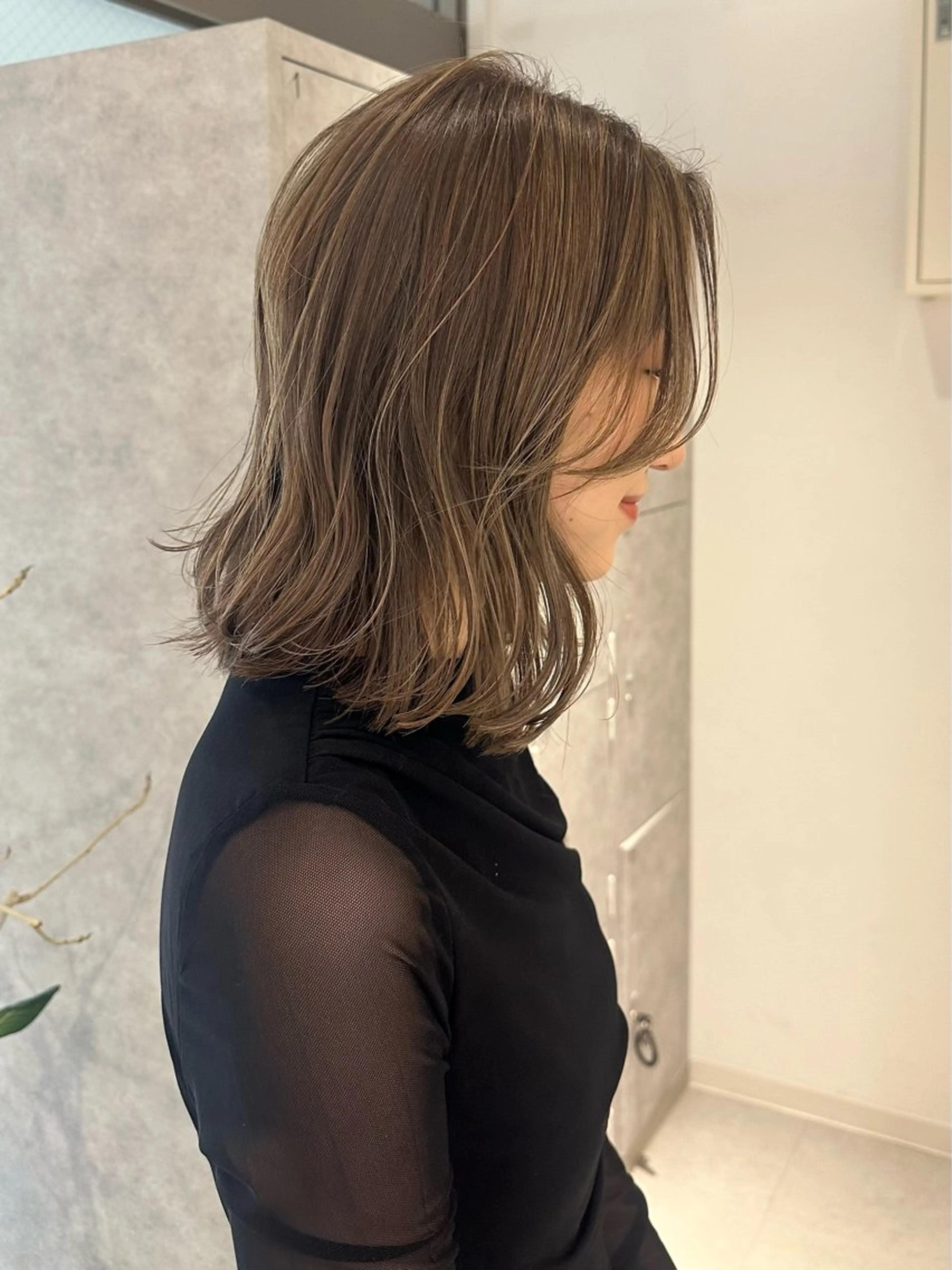 セミロング トリートメント ヘアセット 韓国ヘア/レイヤー/ sara 🎀のヘアスタイル