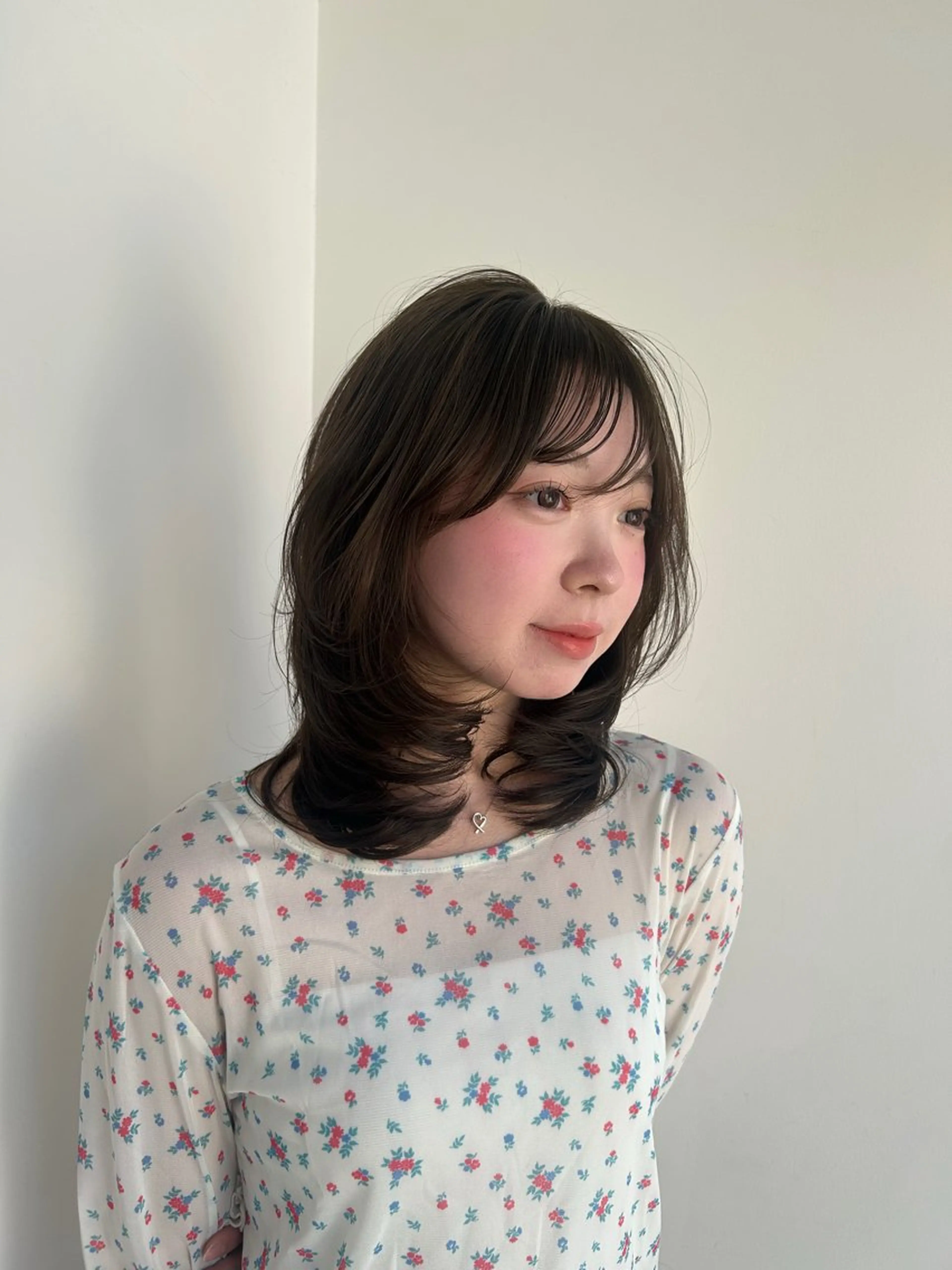 ミディアム カラー カット ヘアカラー 似合わせ🕰️銀座 /Kaoruko🌱のヘアスタイル