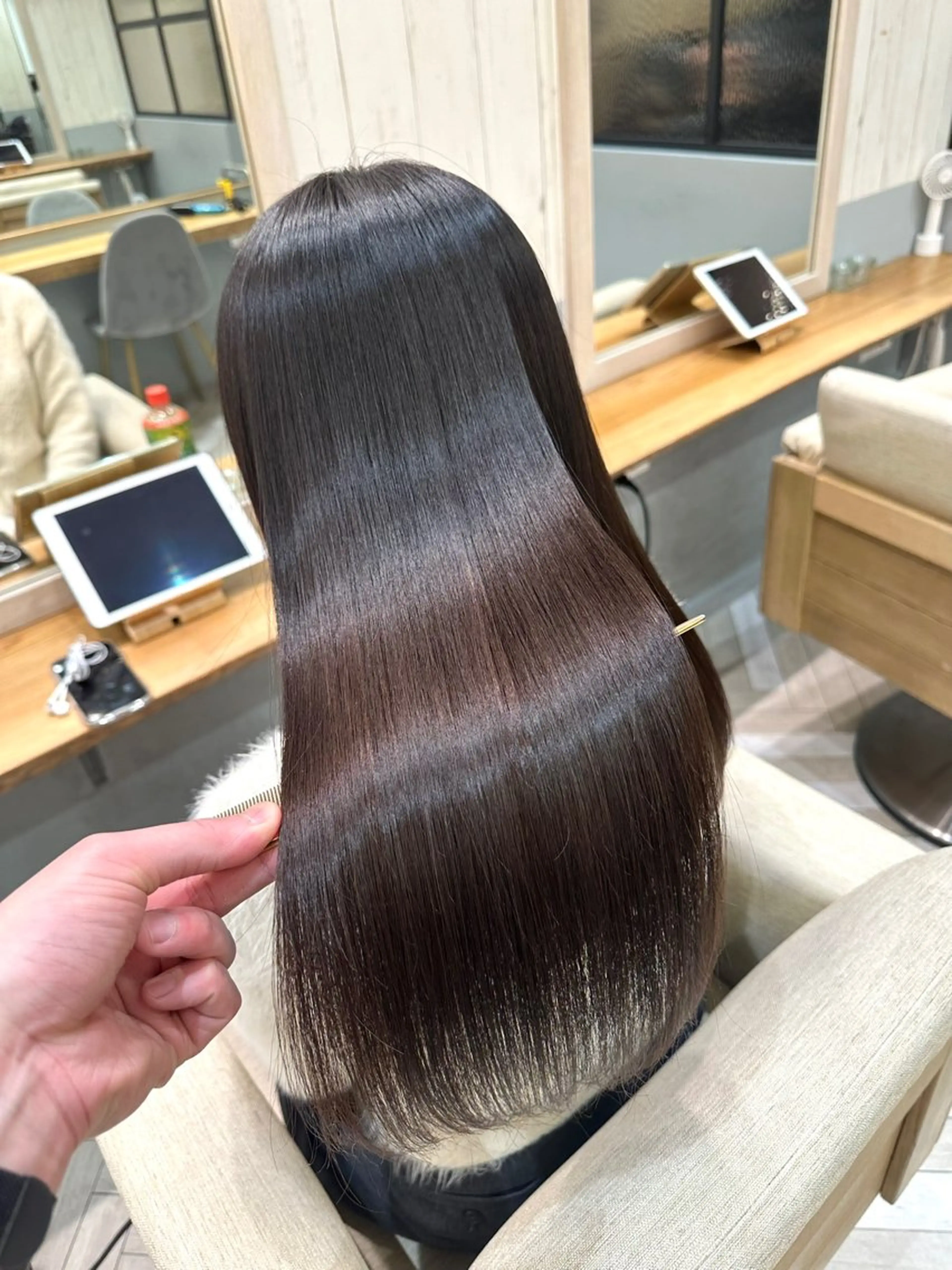 ミディアム カラー ショートボブ ミディアムパーマ バレイヤージュ ベージュカラー ブリーチ カット ヘアカラー トリートメント 新宿/髪質改善/ボブ 韓国レイヤー大重聖斗のヘアスタイル