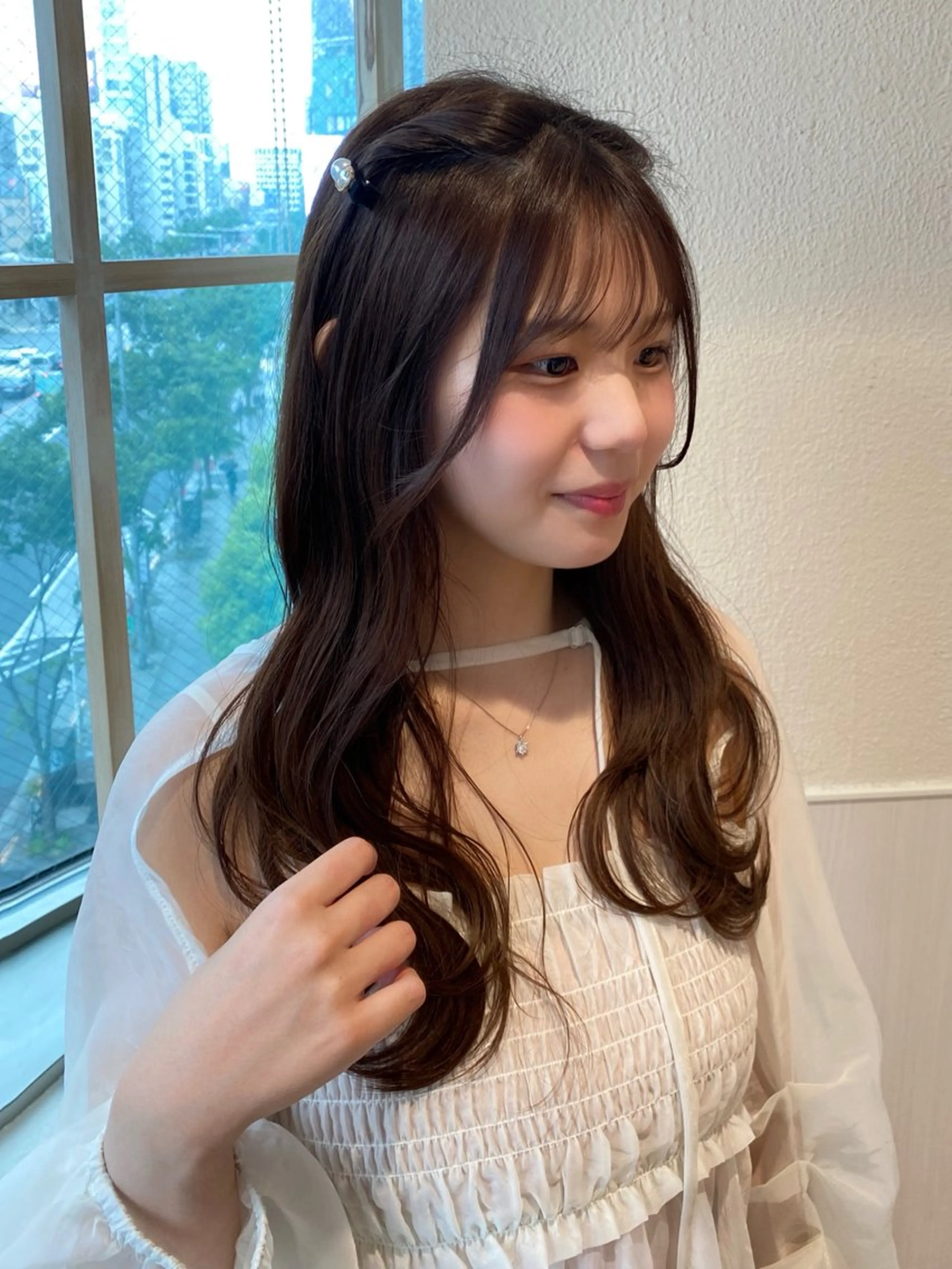 セミロング カラー ヘアアレンジ ブラウンカラー カット ヘアカラー トリートメント RIHO/愛されモテ /透明感カラーのヘアスタイル