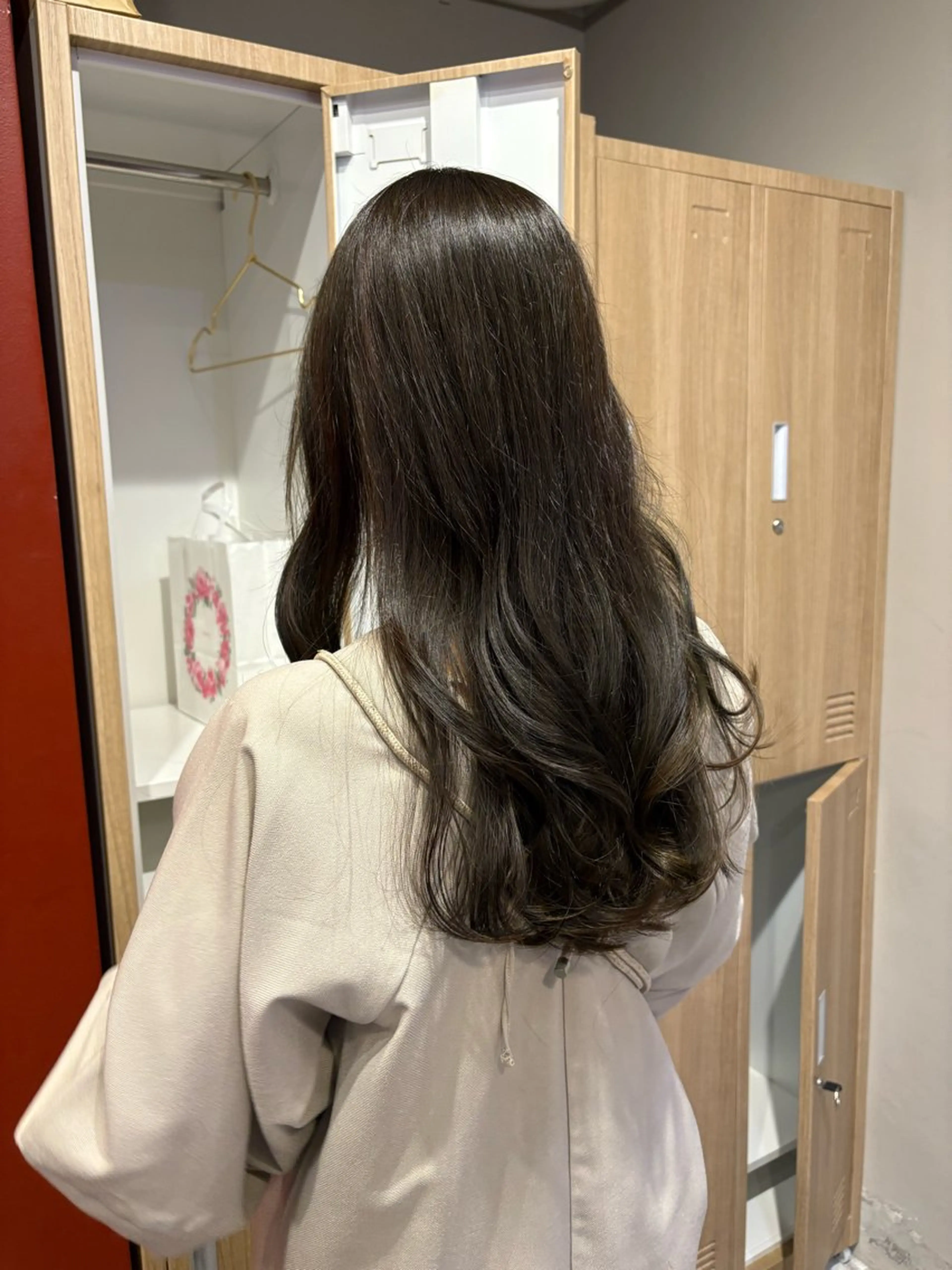 ロング カット ヘアカラー トリートメント レイヤーカット ✨️奥田良太✨️のヘアスタイル