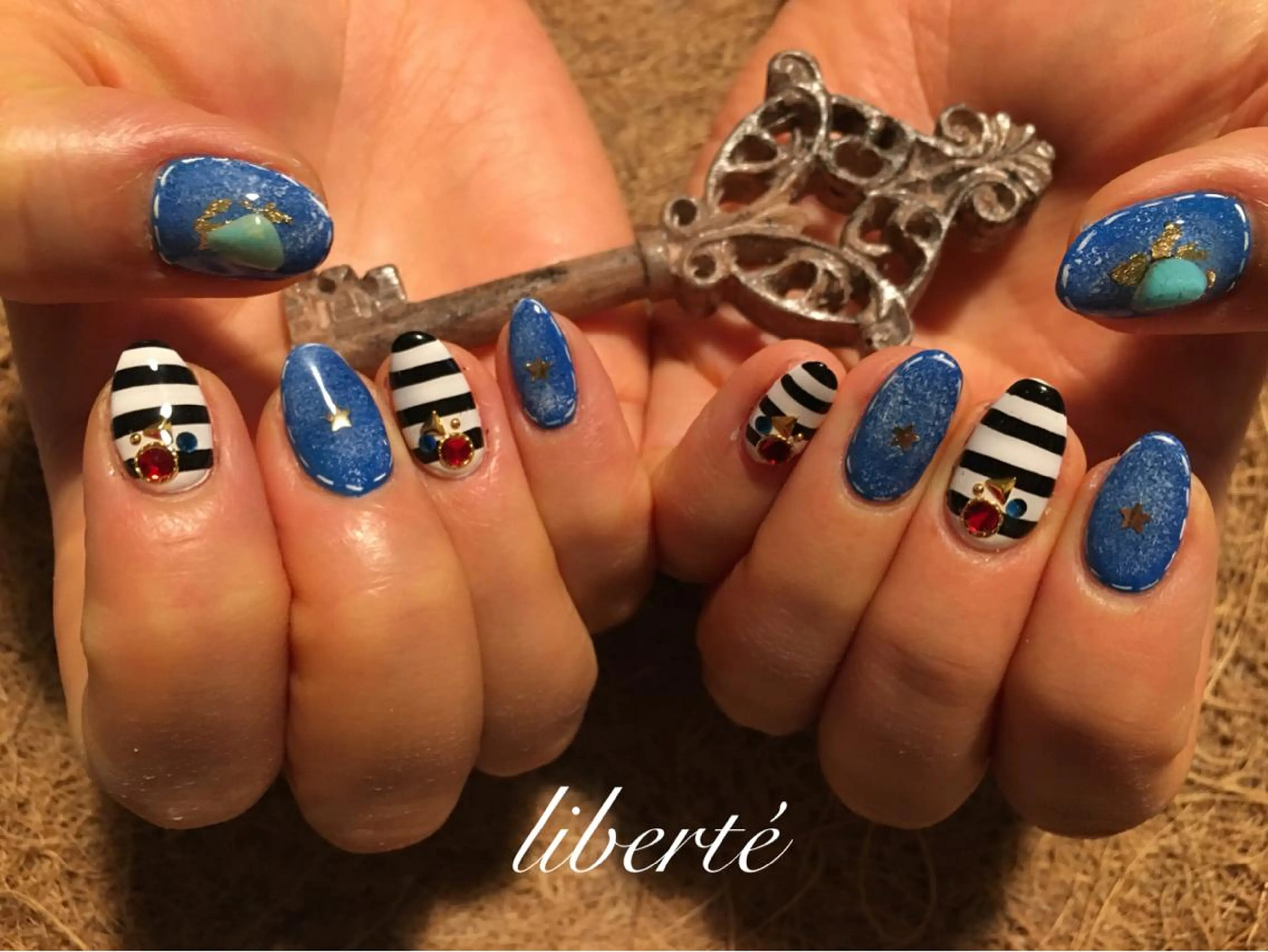 ネイル liberté (リベルテ)のネイルデザイン