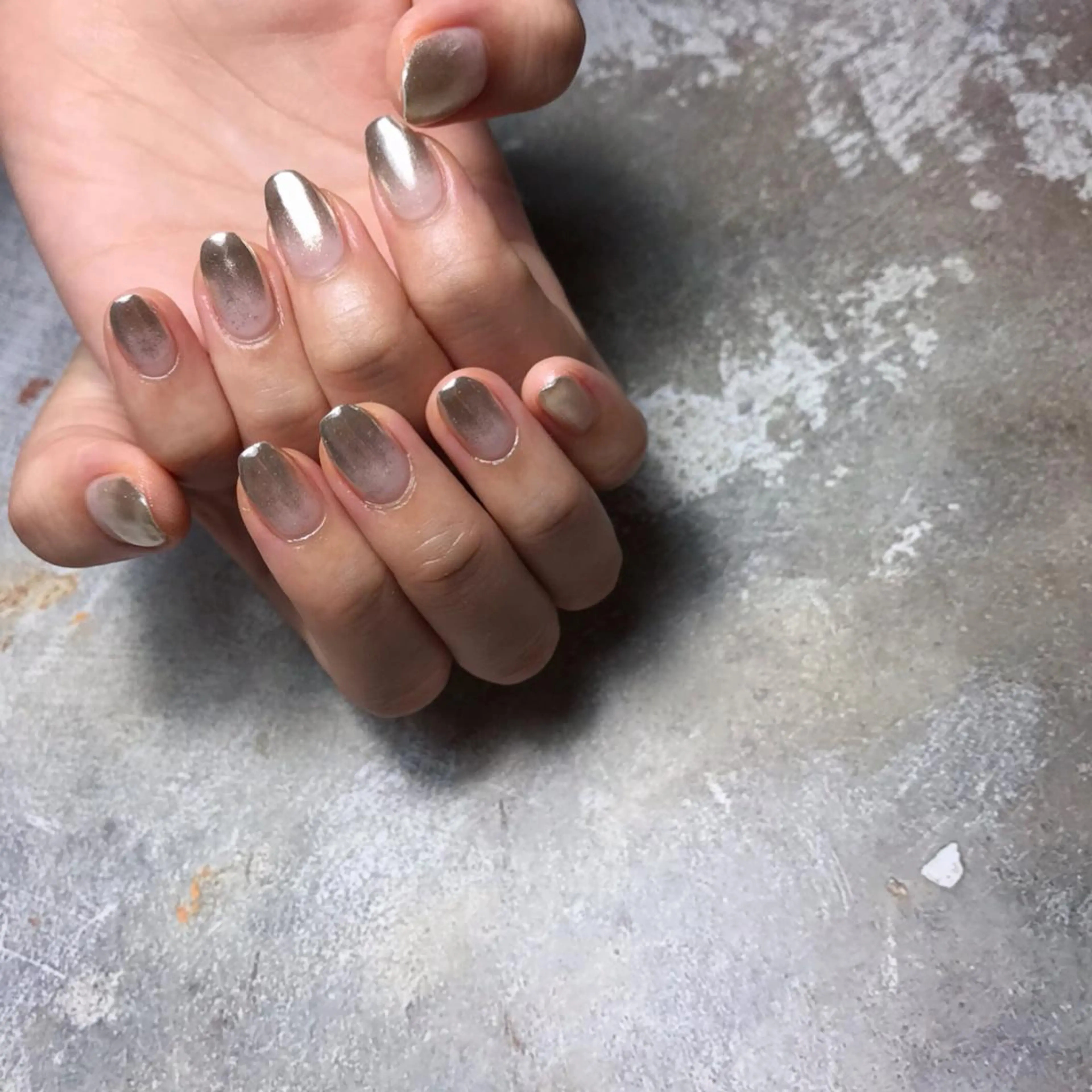 ネイル ミラーネイル ハンドネイル 💅 Ai.のネイルデザイン