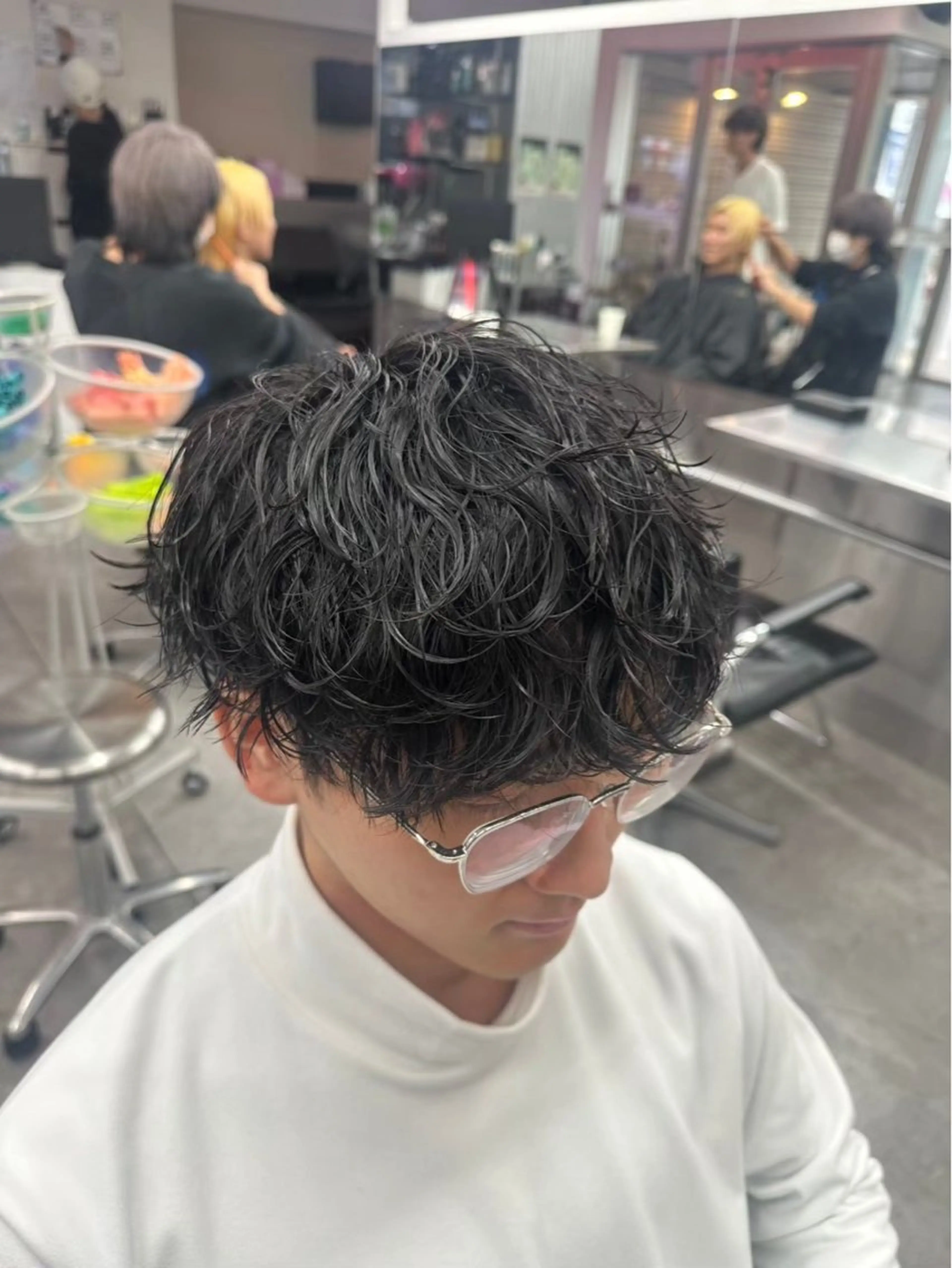 パーマ メンズ メンズ特化✨️ 韓国風パーマ🔥一八のヘアスタイル