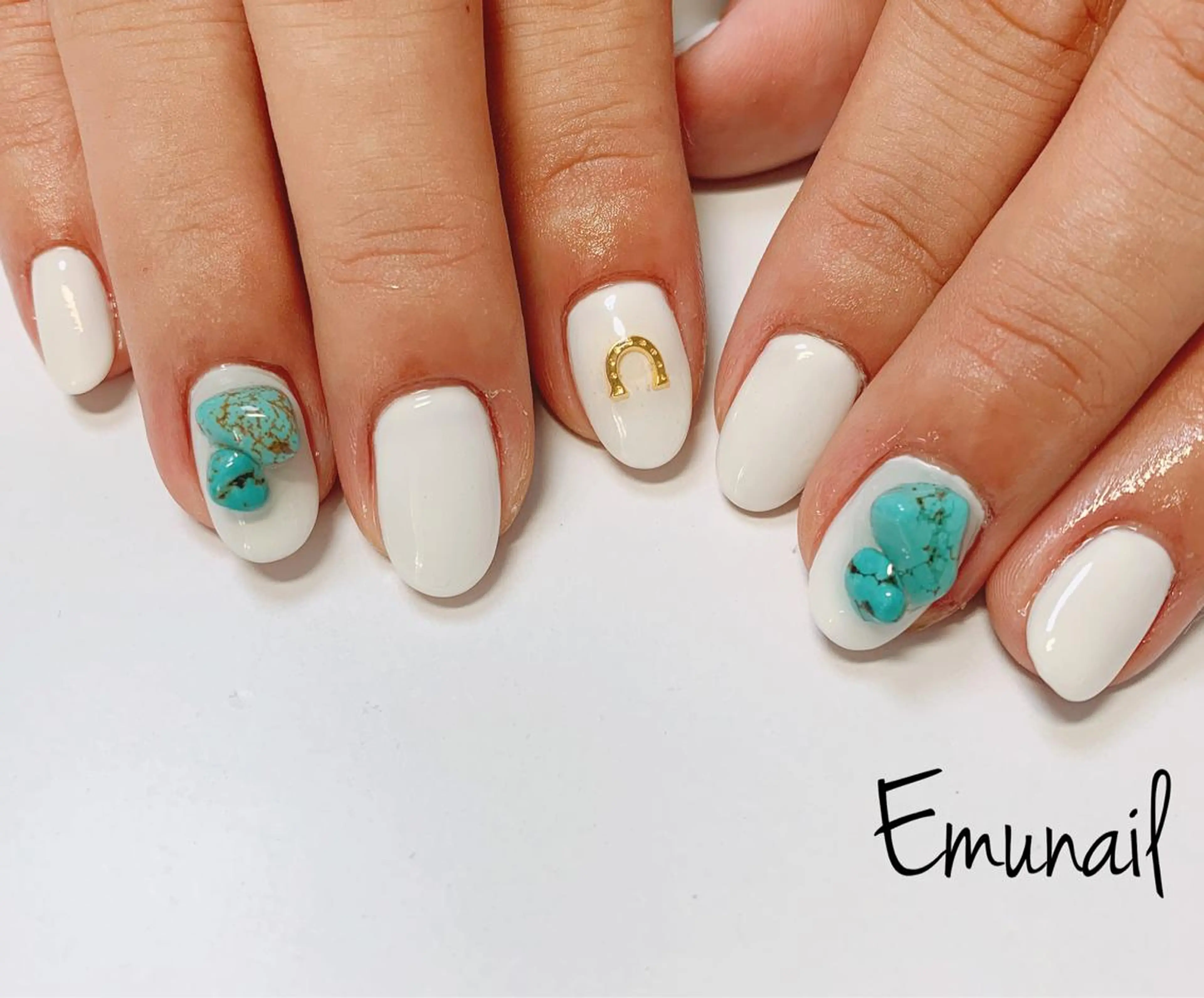 ネイル ハンドネイル Emu Nailのネイルデザイン