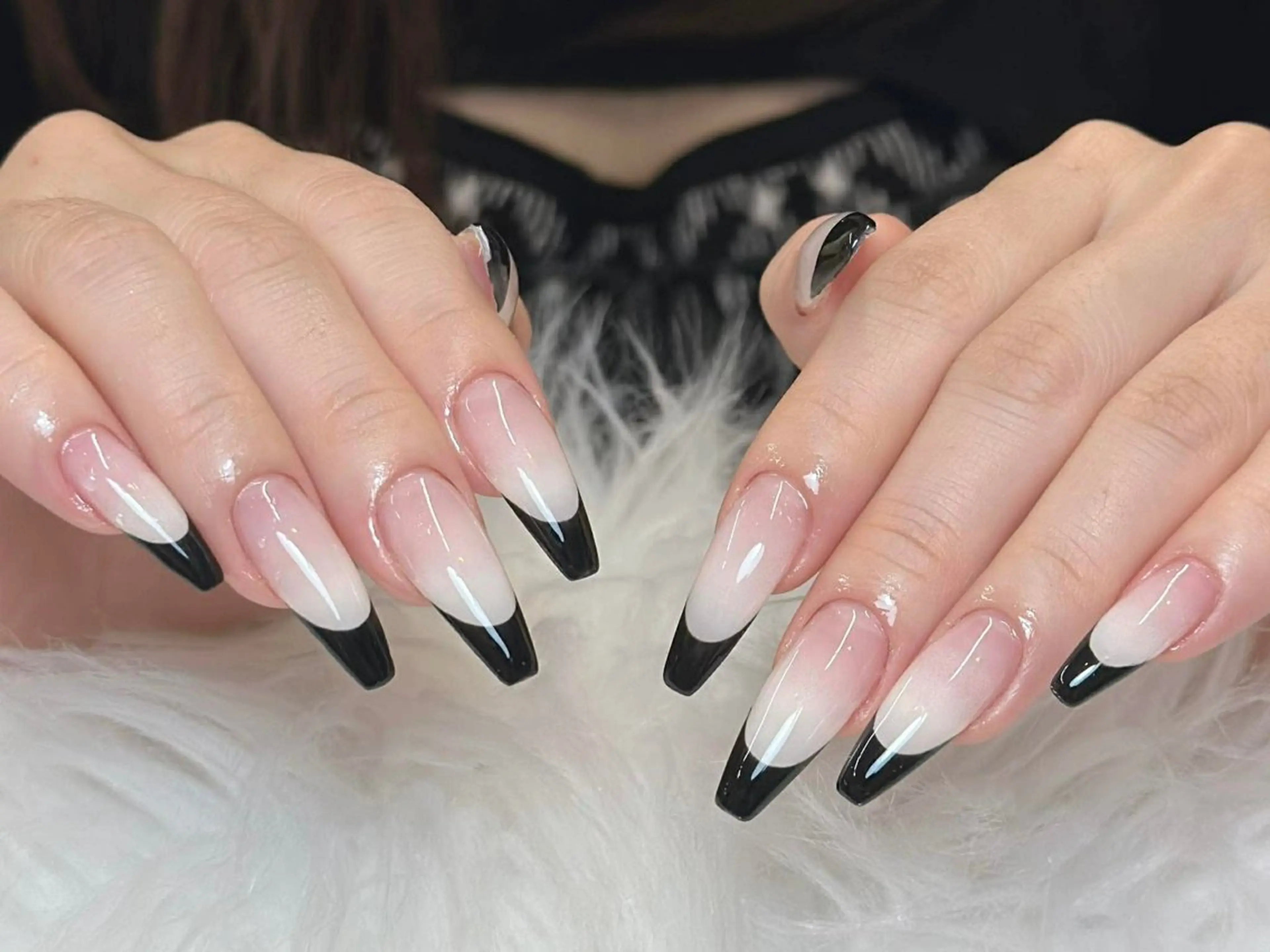 ネイル チークネイル フレンチネイル グラデーション マグネットネイル ミラーネイル ハンドネイル VP nail 新大久保所属・sorako nailのネイルデザイン