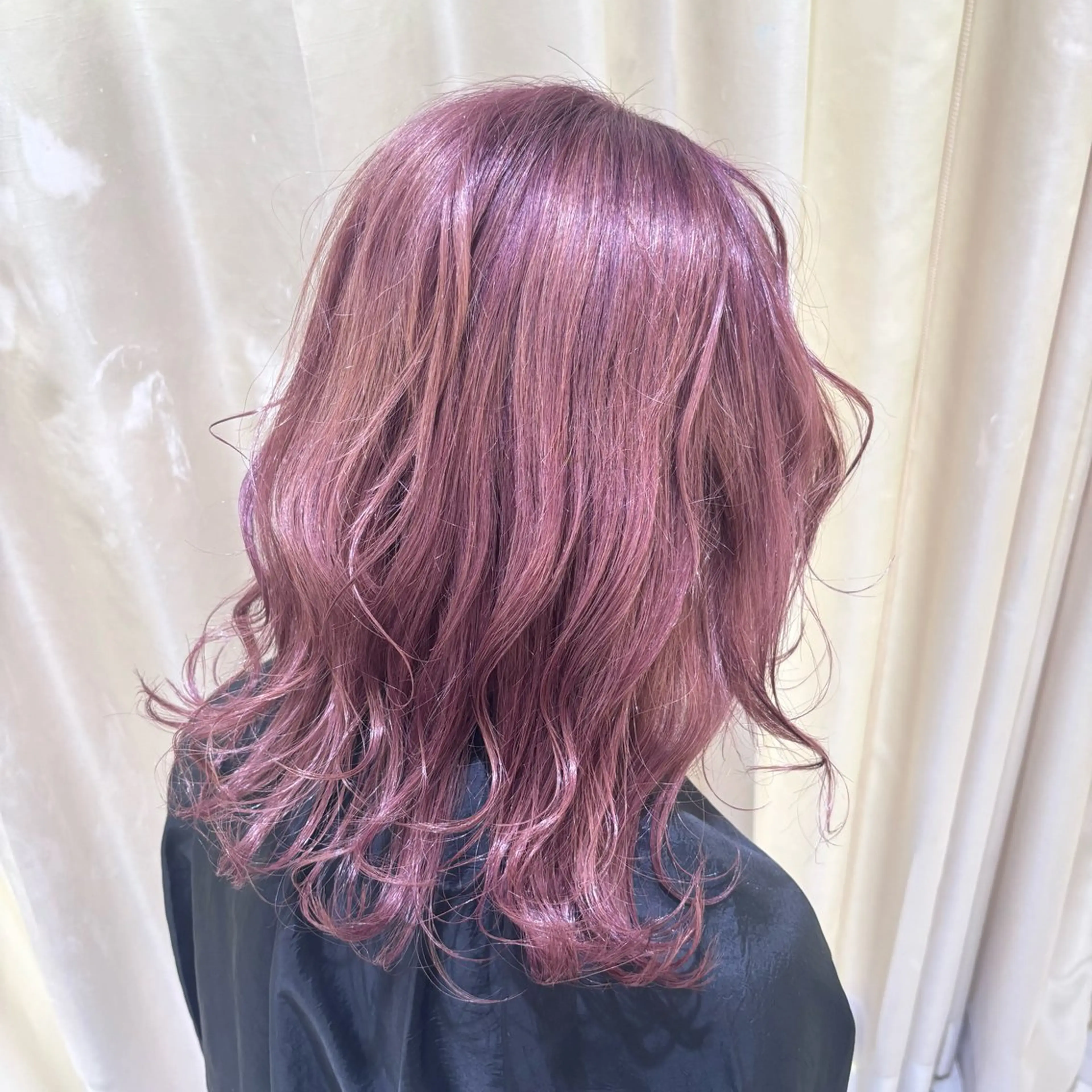 ミディアム カラー ヘアカラー 渡邊楓果／髪質改善 ／カラーのヘアスタイル