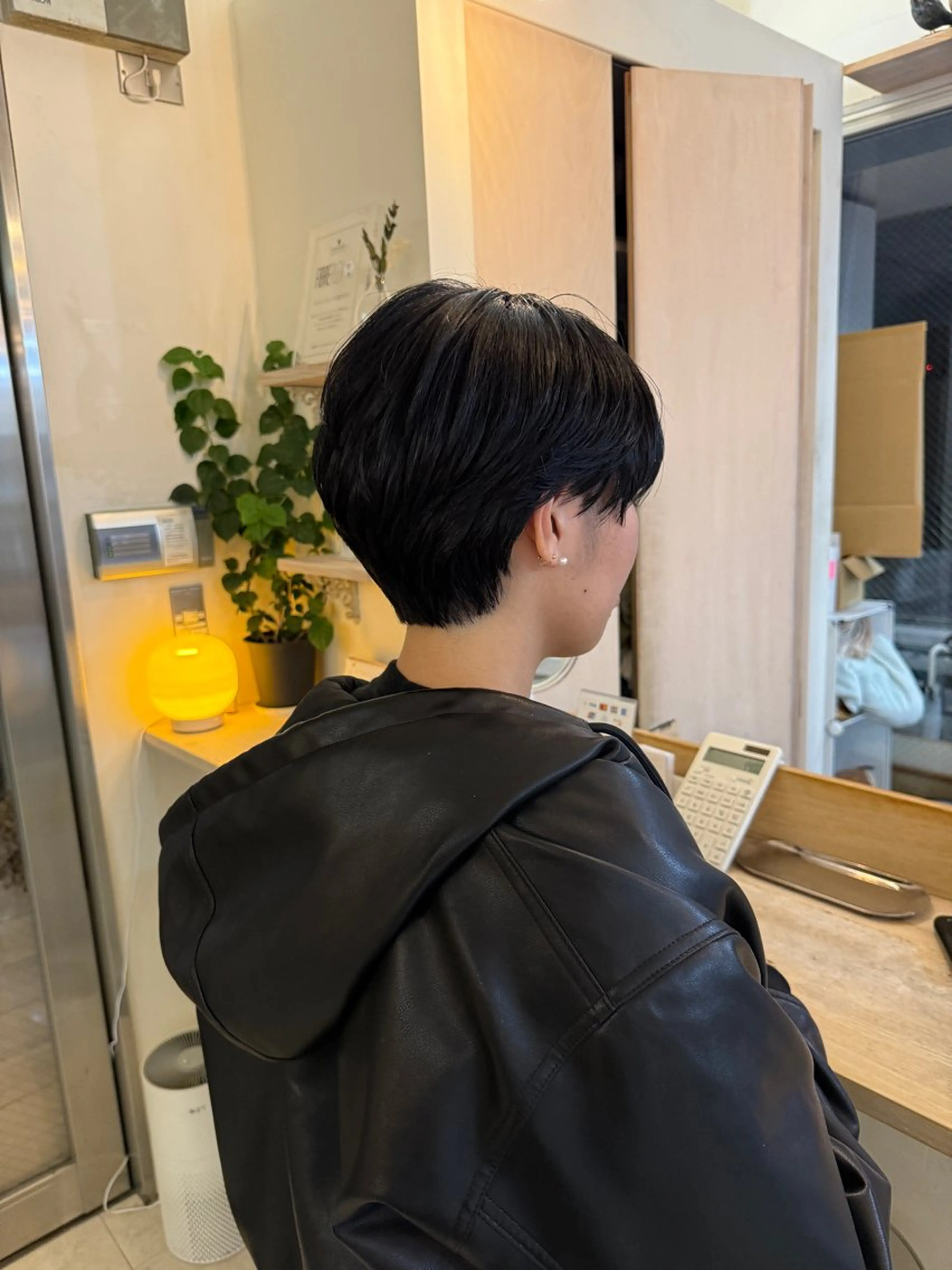 ショート カット Maho/海外 レイヤー/ハイトーンのヘアスタイル