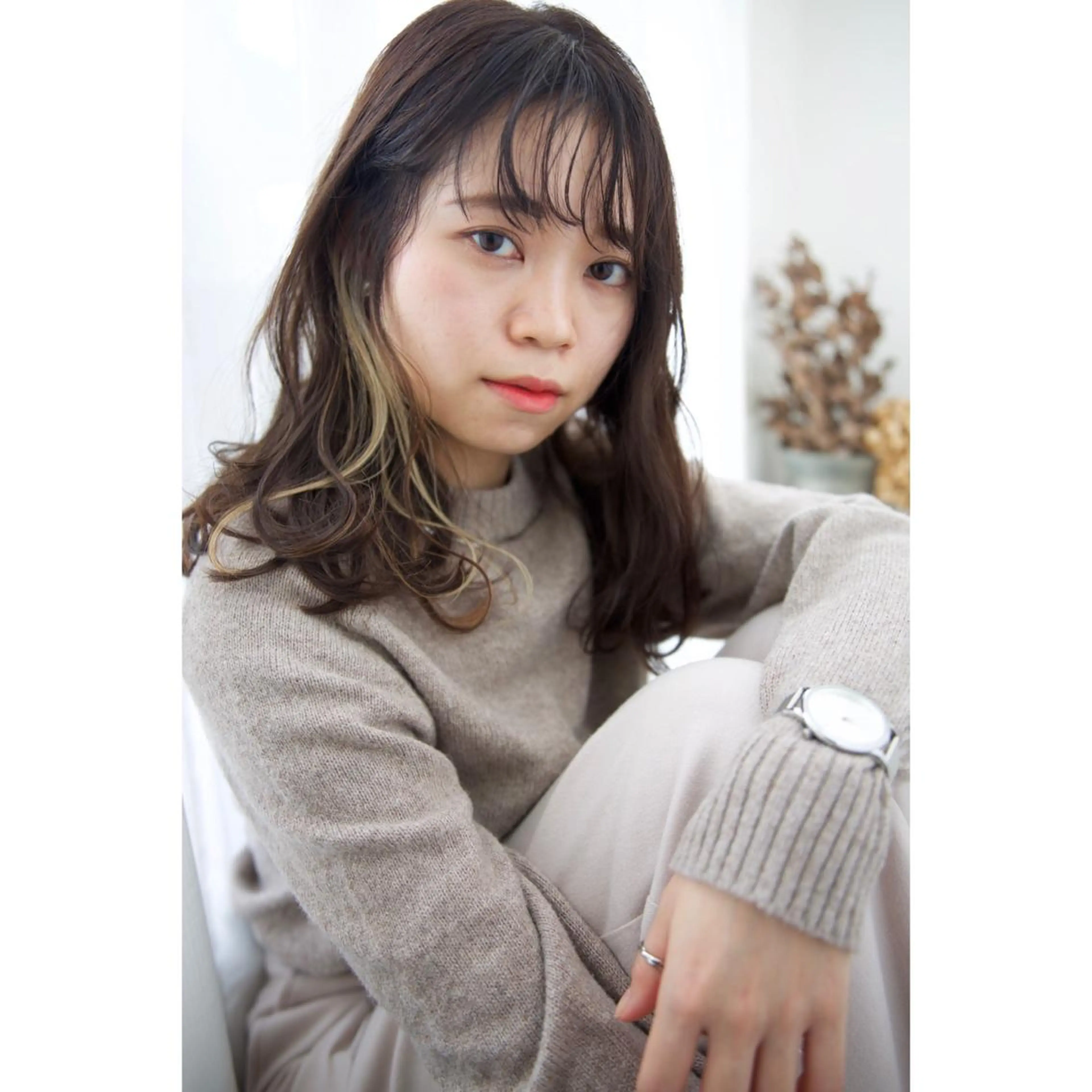 セミロング カラー fio マナミのヘアスタイル