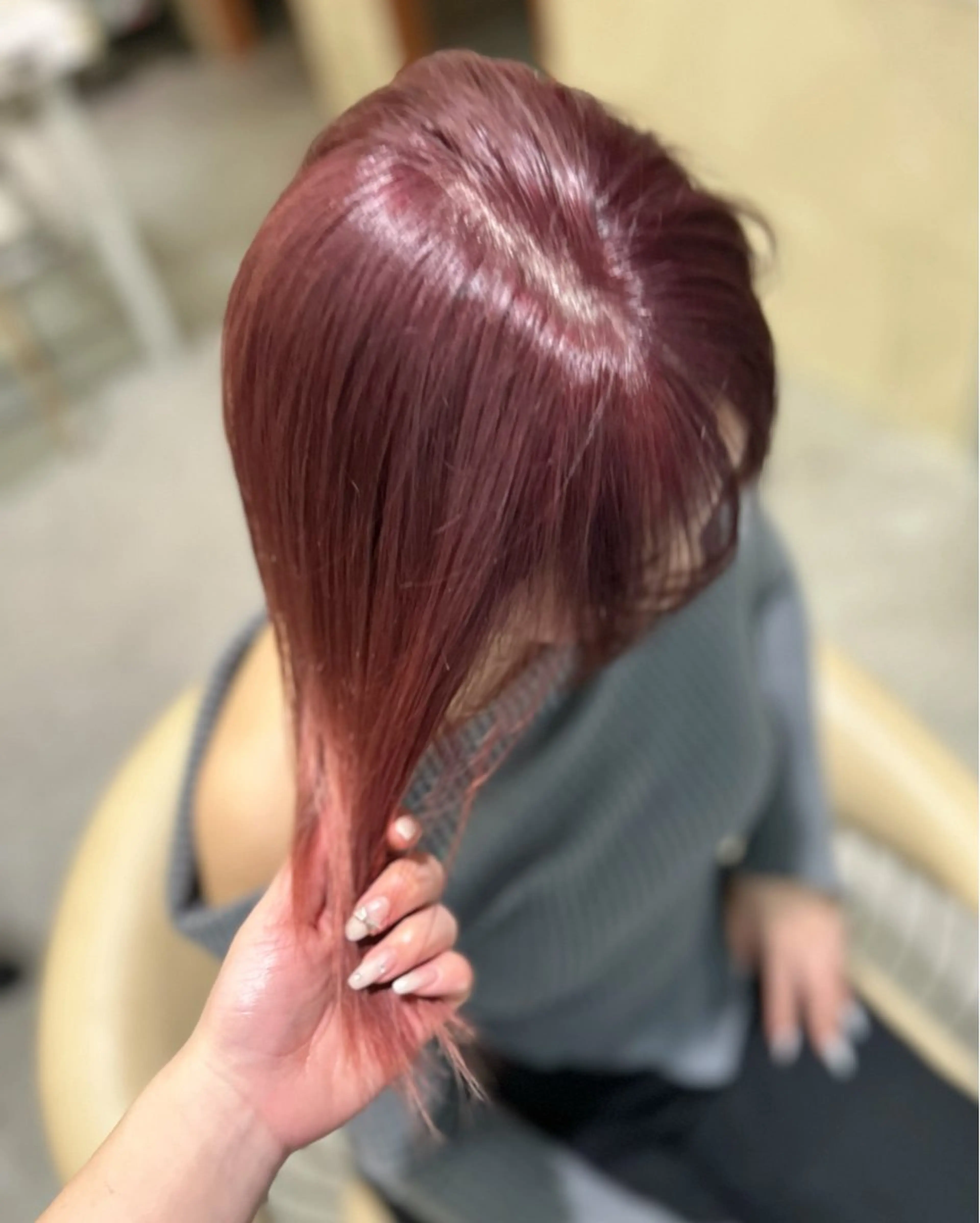 カラー ベージュカラー ヘーゼル ハイトーンカラー レッドカラー ICY表参道所属・ERIKA YAMAMOTOのヘアスタイル