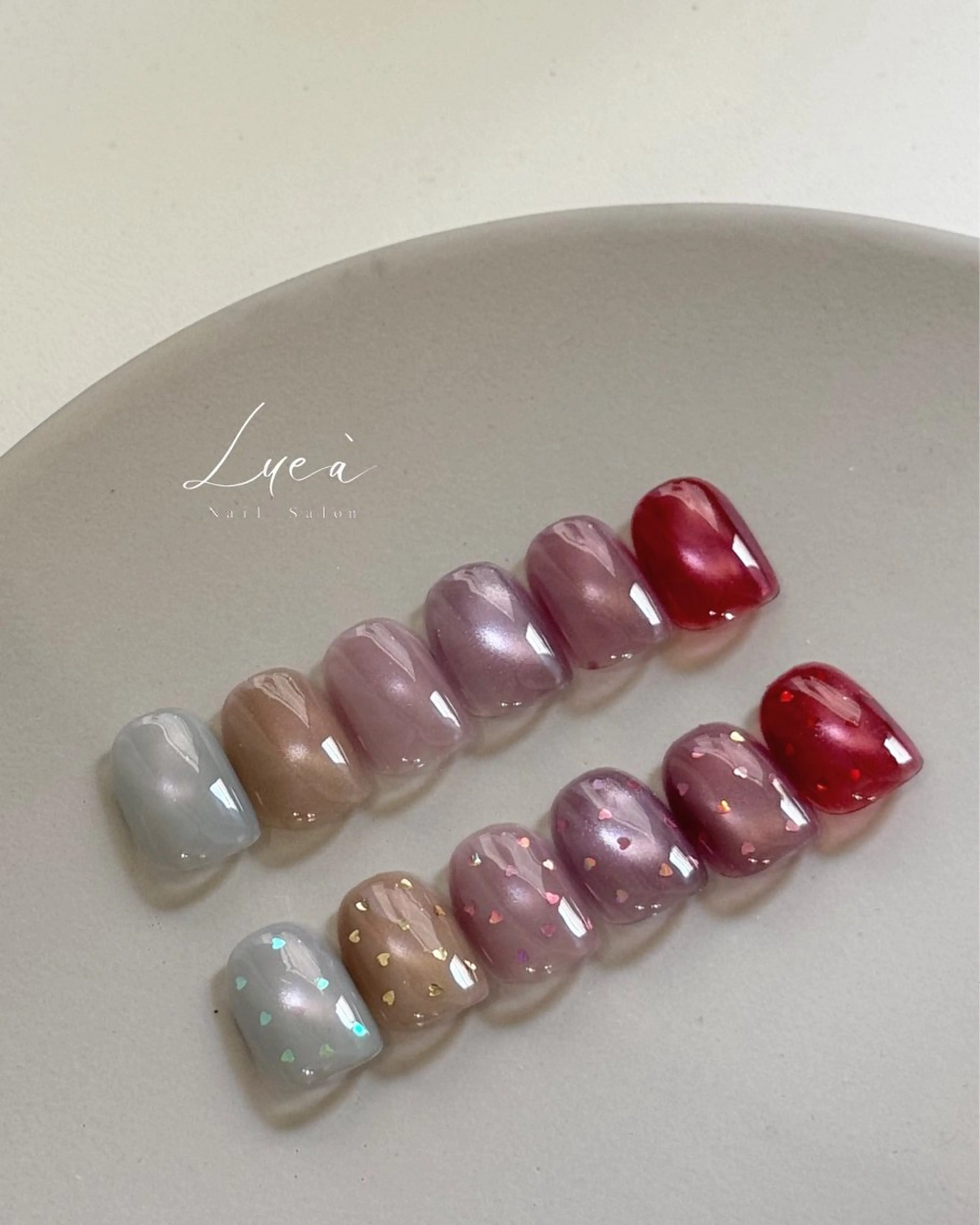 ネイル マグネットネイル ハンドネイル Lueà Nail Salon所属・𝐋𝐮𝐞𝐚 kanako🕊のネイルデザイン