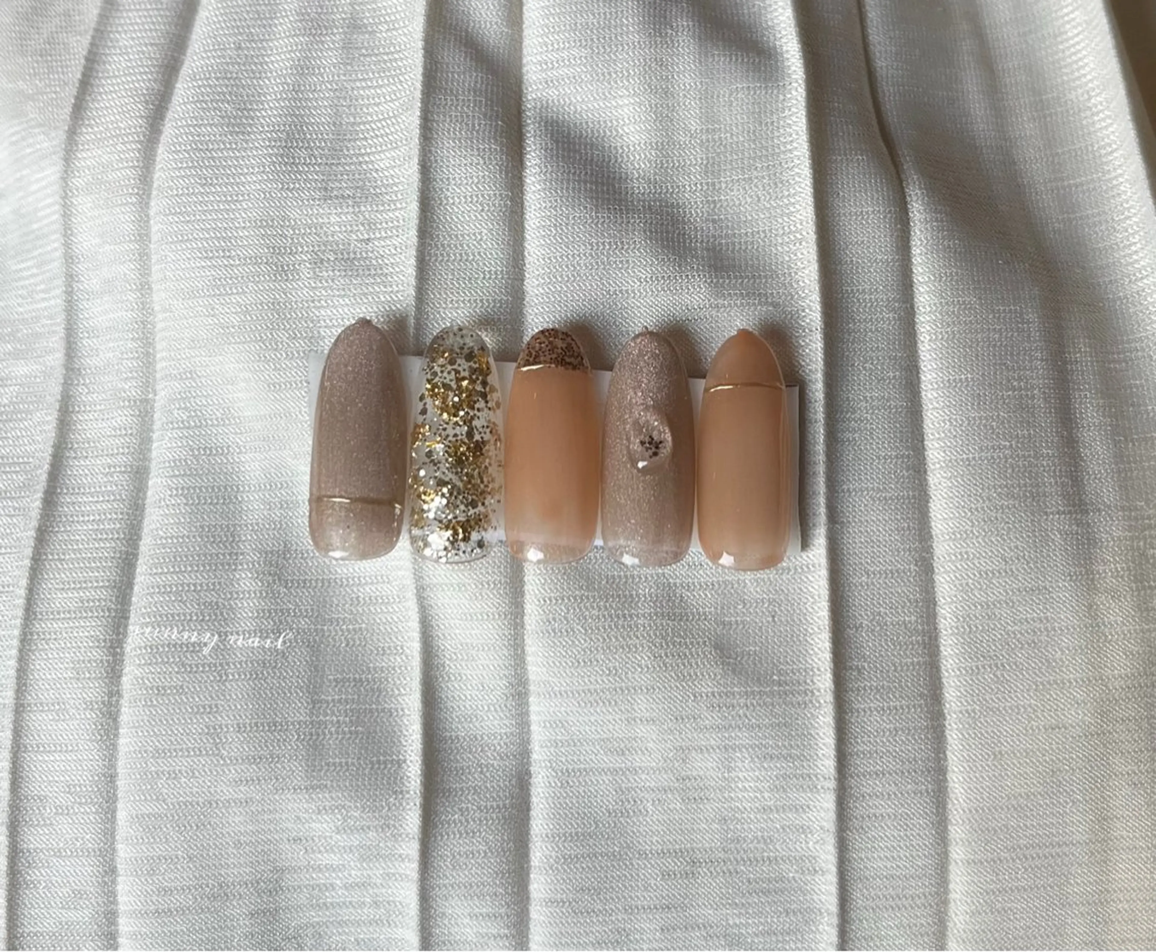 ネイル ジェルネイル マグネットネイル ニュアンスネイル オレンジ パラジェル sunny nailのネイルデザイン