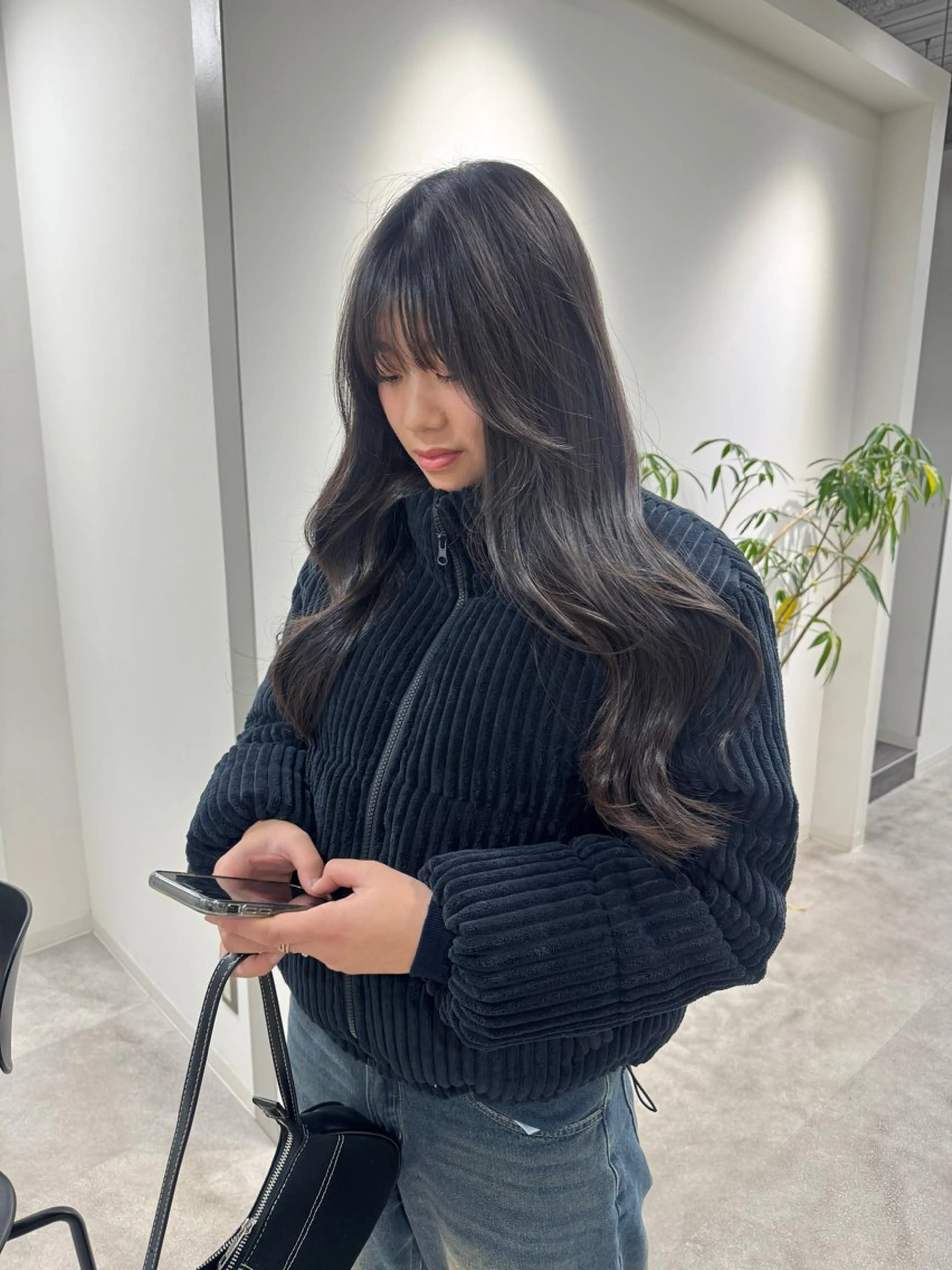 ロング カラー ヘアアレンジ エギョモリ ヨシンモリ 韓国風ヘア レイヤーカット ローレイヤー umu.［韓国ヘア /レイヤーカット］のヘアスタイル