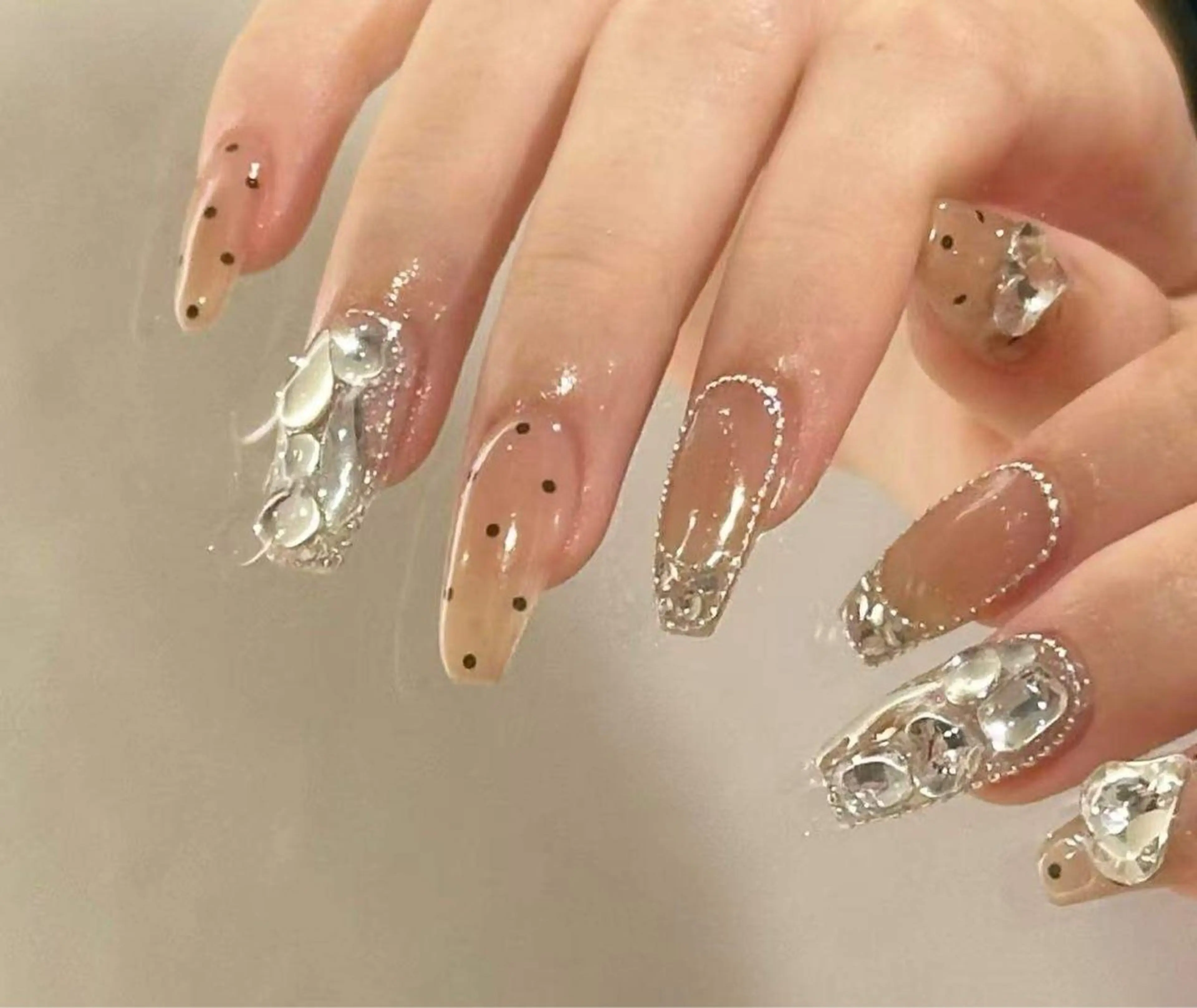 ネイル フラワーネイル フレンチネイル ジェルネイル ガラスフレンチ ハート ハンドネイル BabyYouMi ねねのネイルデザイン