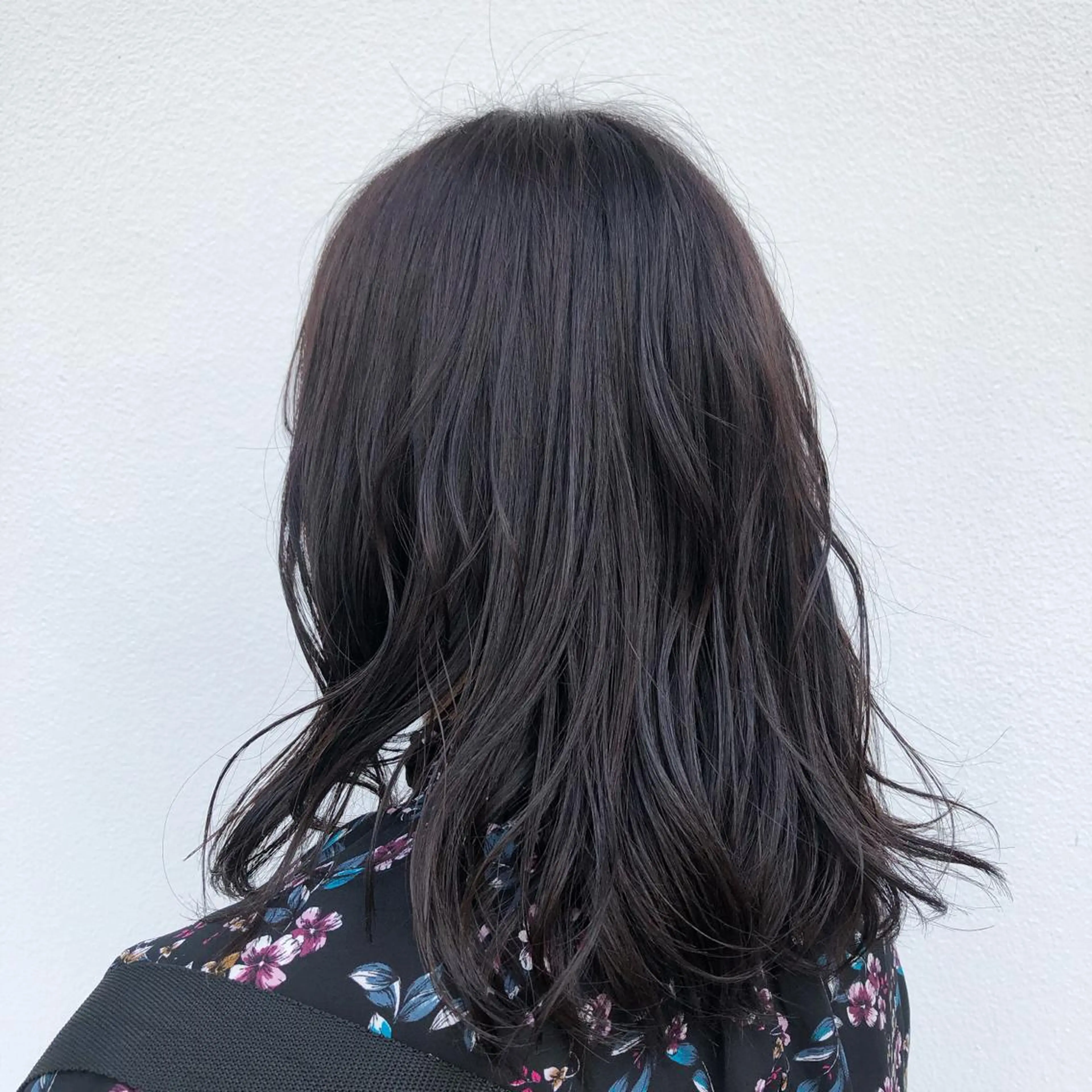 ミディアム カラー ヘアアレンジ 🩰オリーブ/ ベージュ松本咲花🩰のヘアスタイル