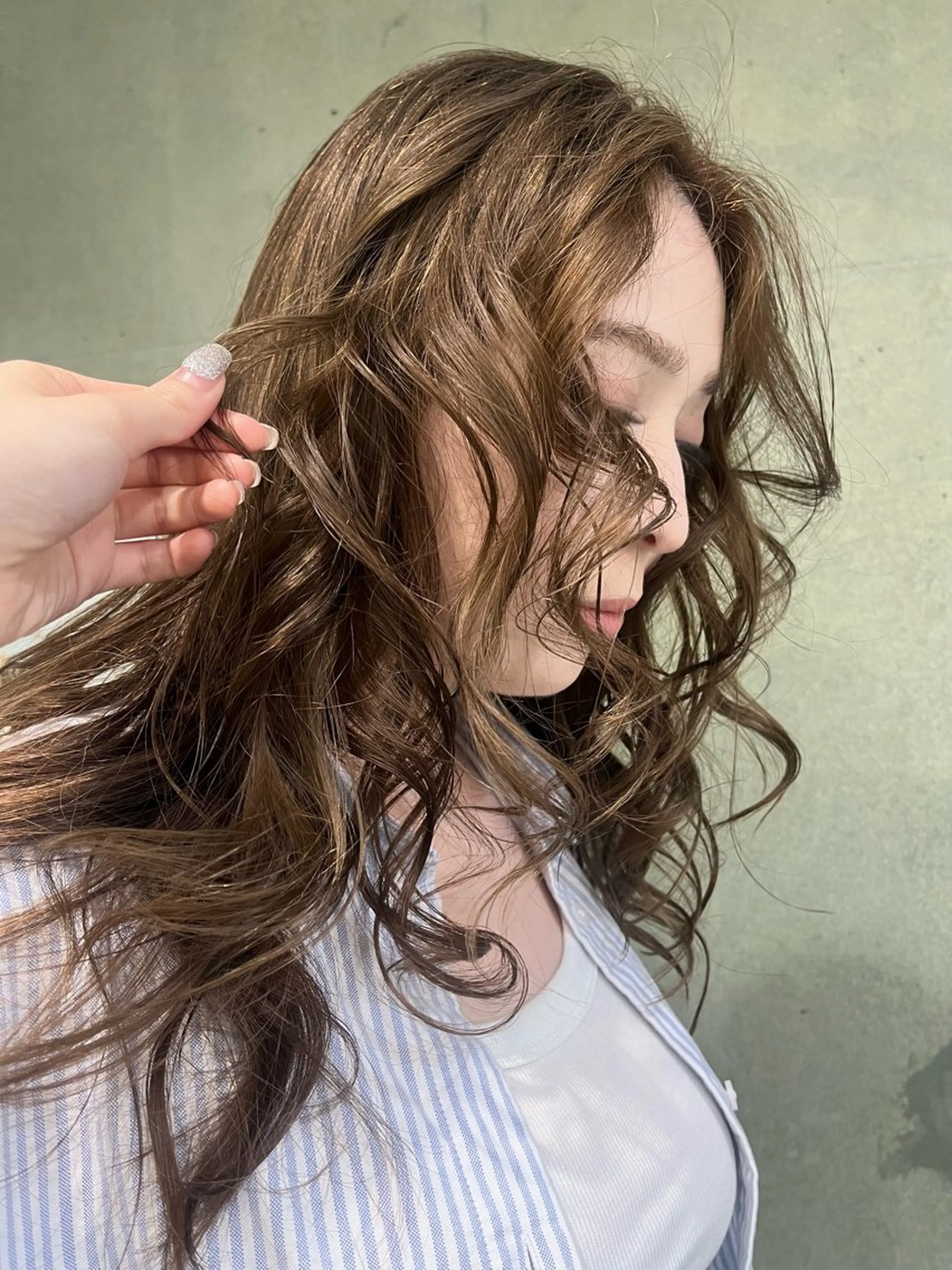 ロング カット ヘアカラー トリートメント 田中 里奈のヘアスタイル