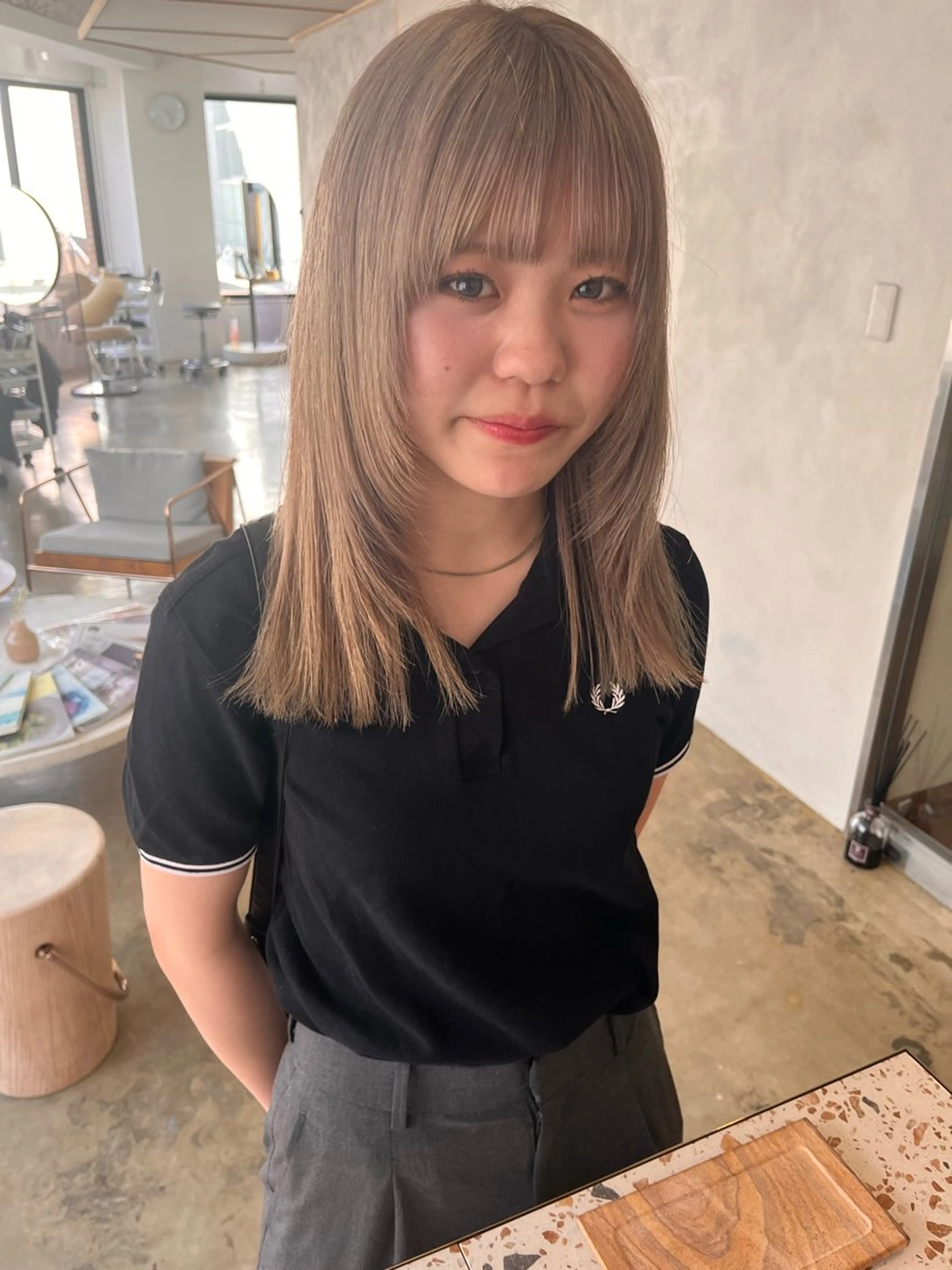 【10代20代限定】モデル限定｜ダブルカラー＋似合わせカットの写真