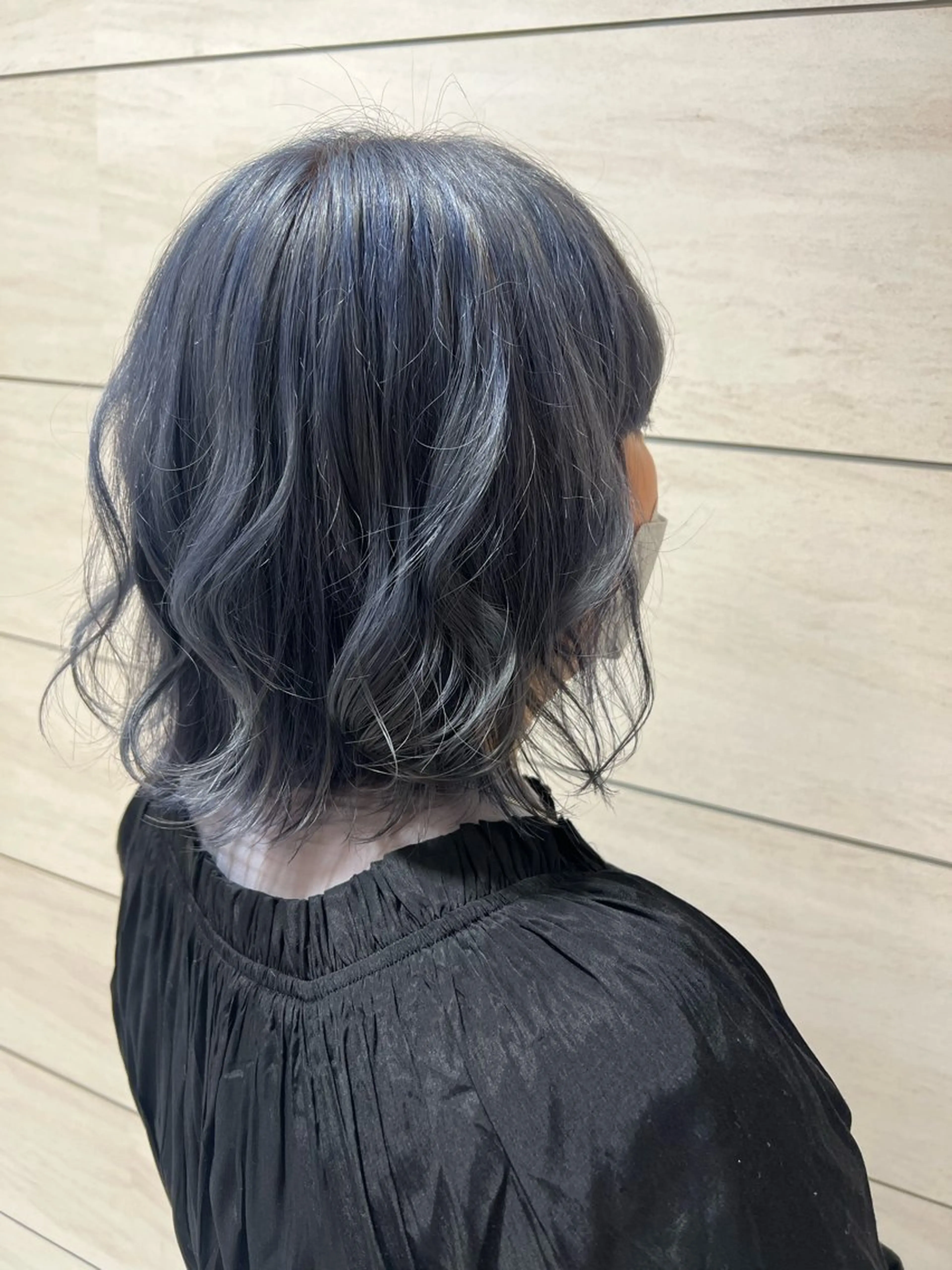 ショート メ イのヘアスタイル